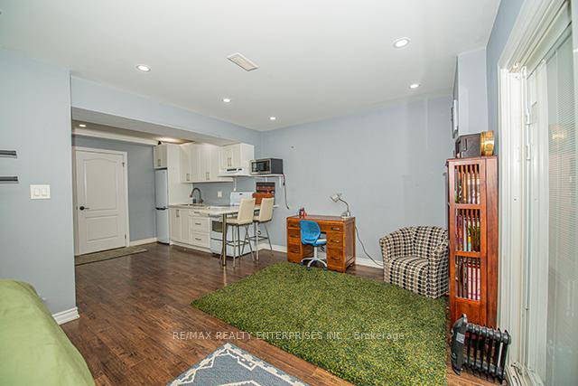Photo 25 of 117 Sassafras Circle, Vaughan, Patterson — HOMEH