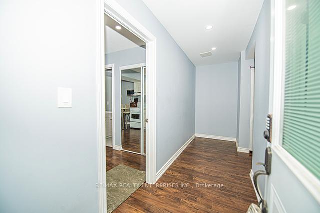 Photo 11 of 117 Sassafras Circle, Vaughan, Patterson — HOMEH