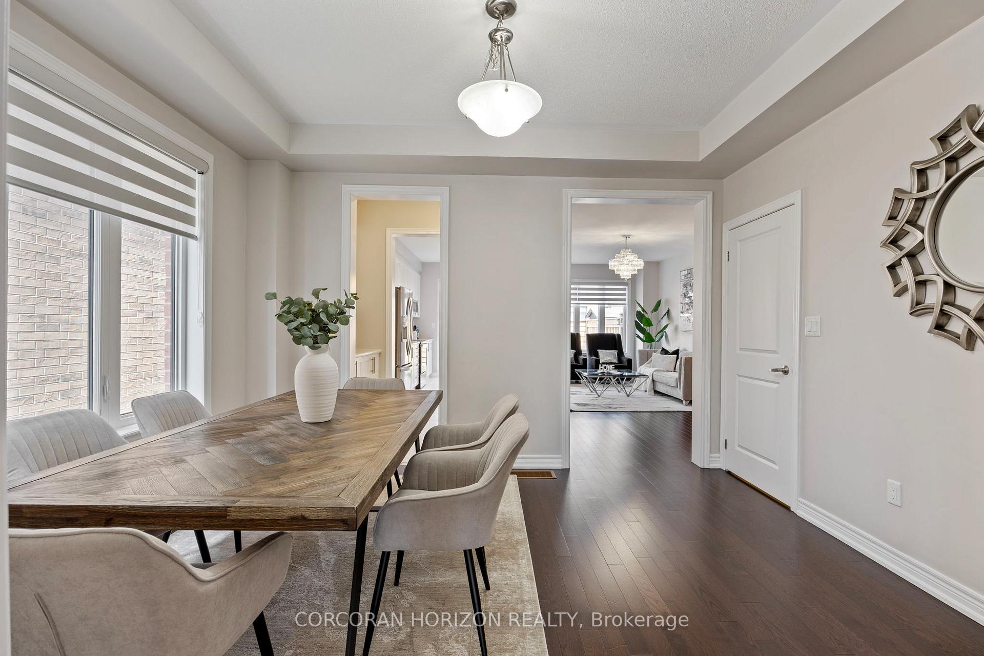 Photo 9 of 48 Louise Crescent, Whitby, Rural Whitby — HOMEH