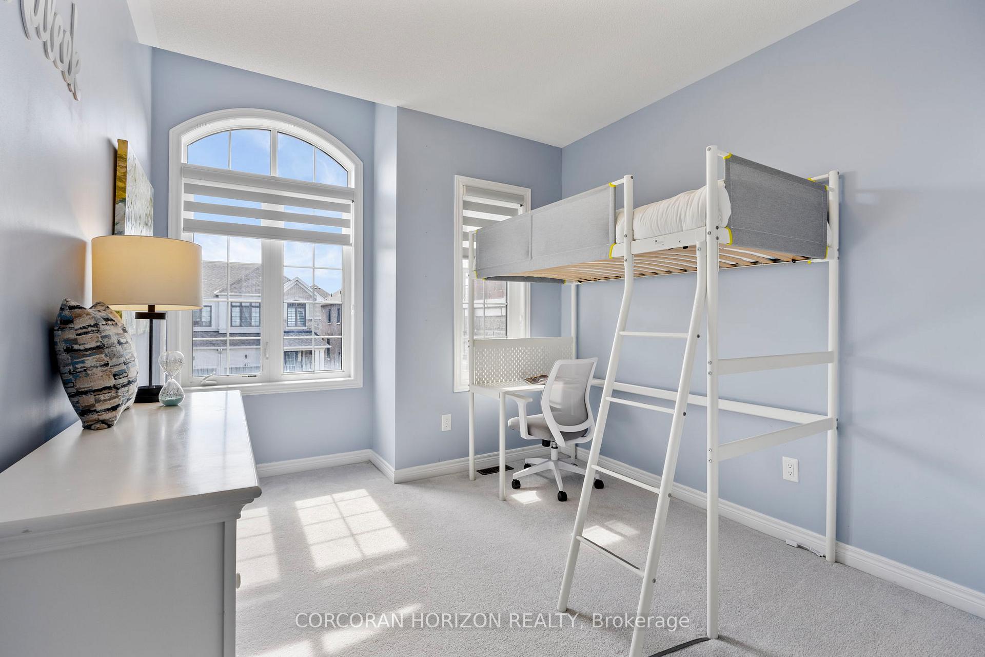 Photo 25 of 48 Louise Crescent, Whitby, Rural Whitby — HOMEH