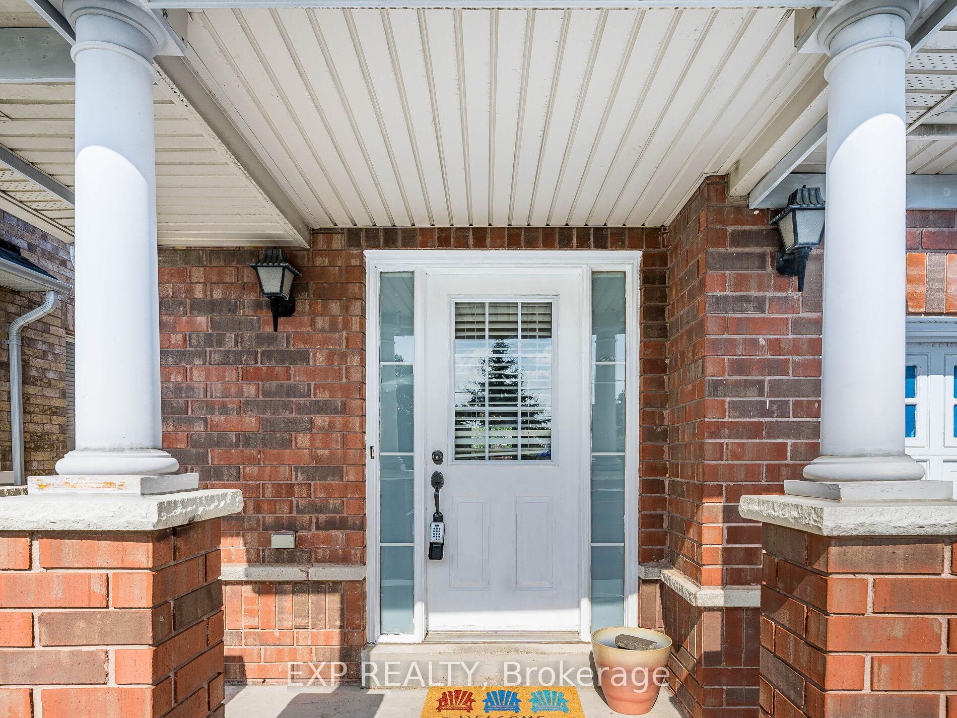 Photo 4 of 49 Timbertop Crescent, Brampton, Sandringham-Wellington — HOMEH