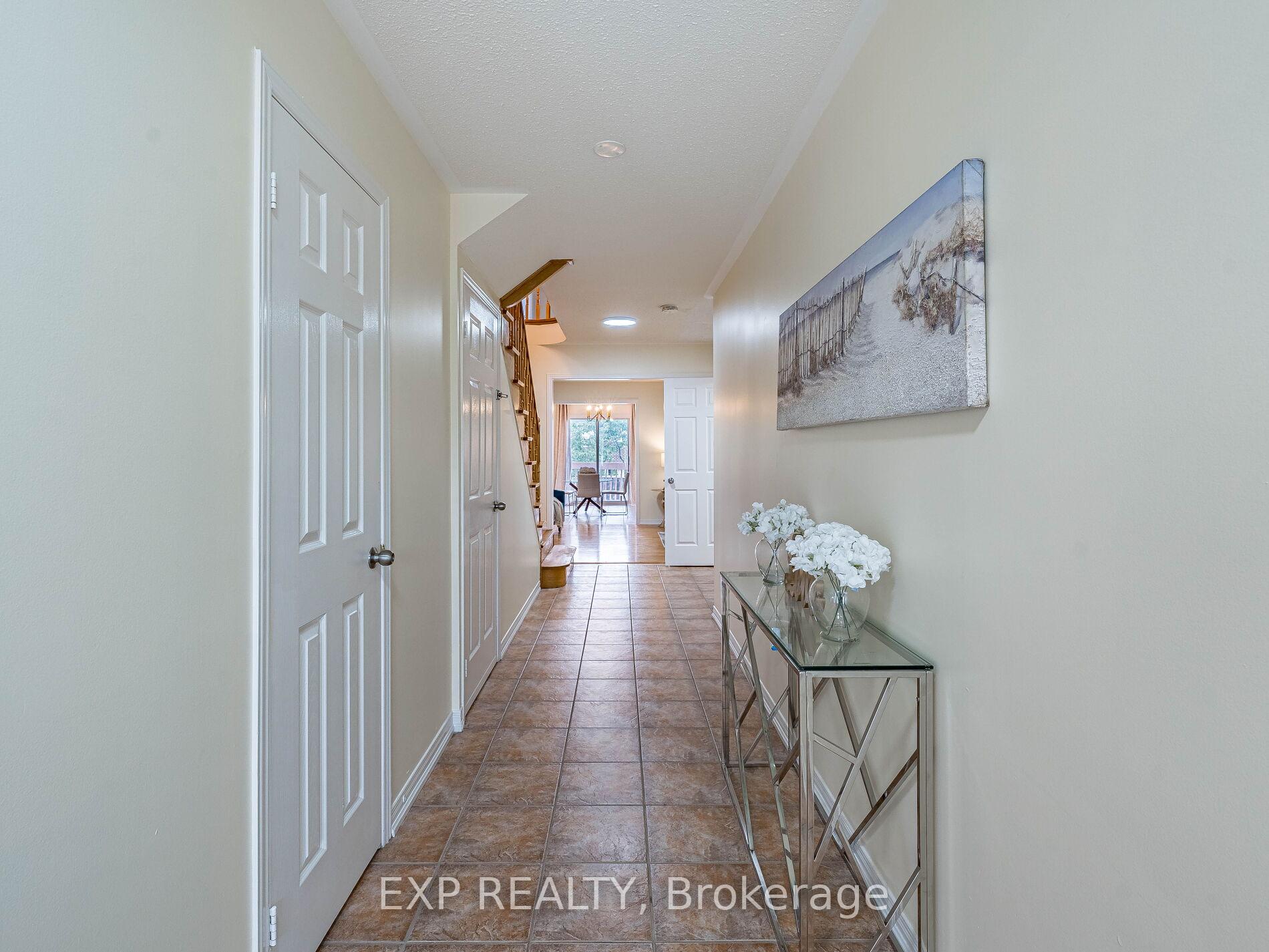 Photo 26 of 49 Timbertop Crescent, Brampton, Sandringham-Wellington — HOMEH