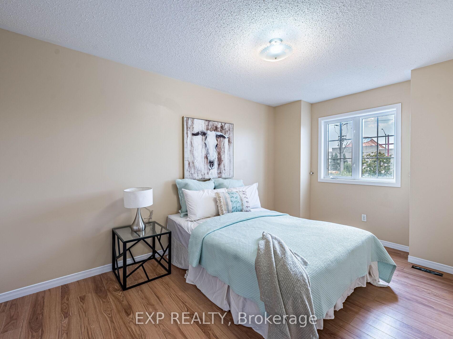 Photo 16 of 49 Timbertop Crescent, Brampton, Sandringham-Wellington — HOMEH