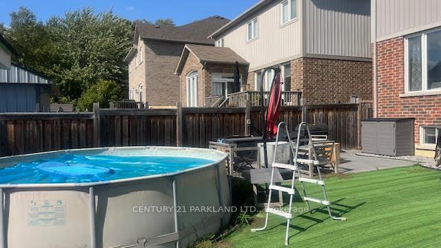 Photo 24 of 99 Holyrod Drive, Clarington, Courtice — HOMEH