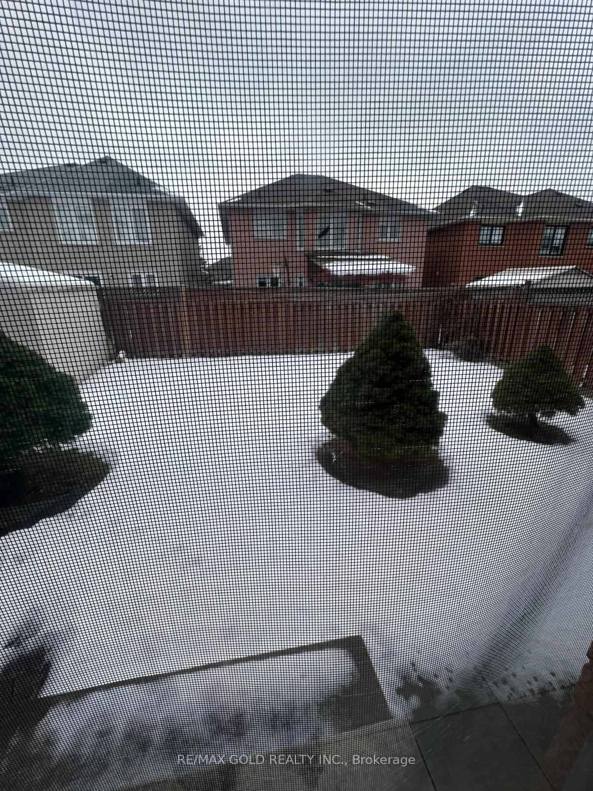 Photo 20 of 32 Mapleview Avenue, Brampton, Sandringham-Wellington — HOMEH