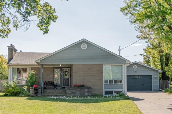 Front of 458 Kingsleigh Court