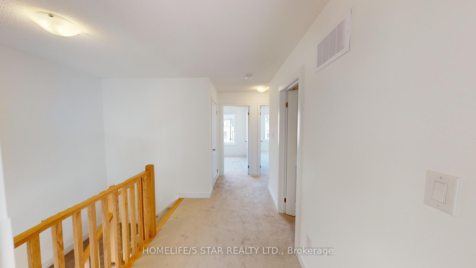 Photo 14 of 123 Blue Forest Crescent, Barrie, Innis-Shore — HOMEH