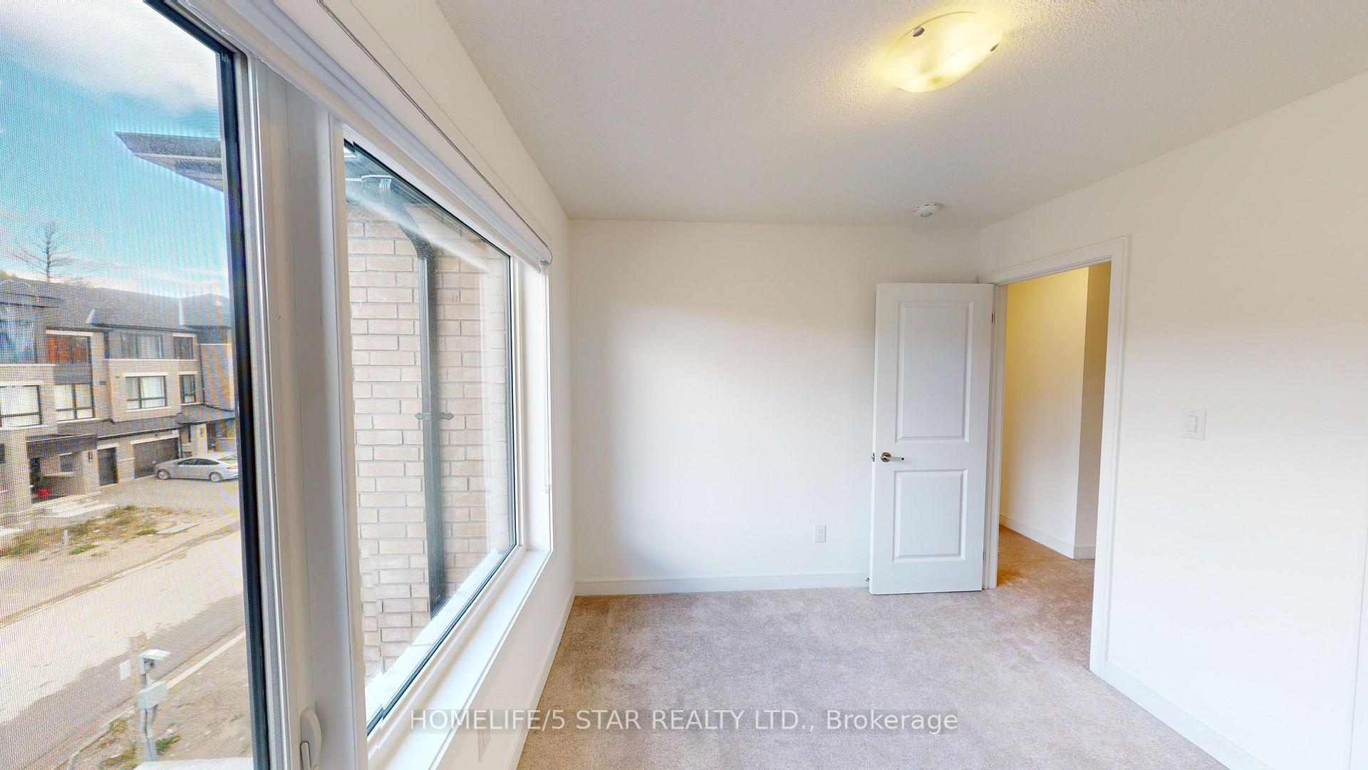 Photo 34 of 123 Blue Forest Crescent, Barrie, Innis-Shore — HOMEH
