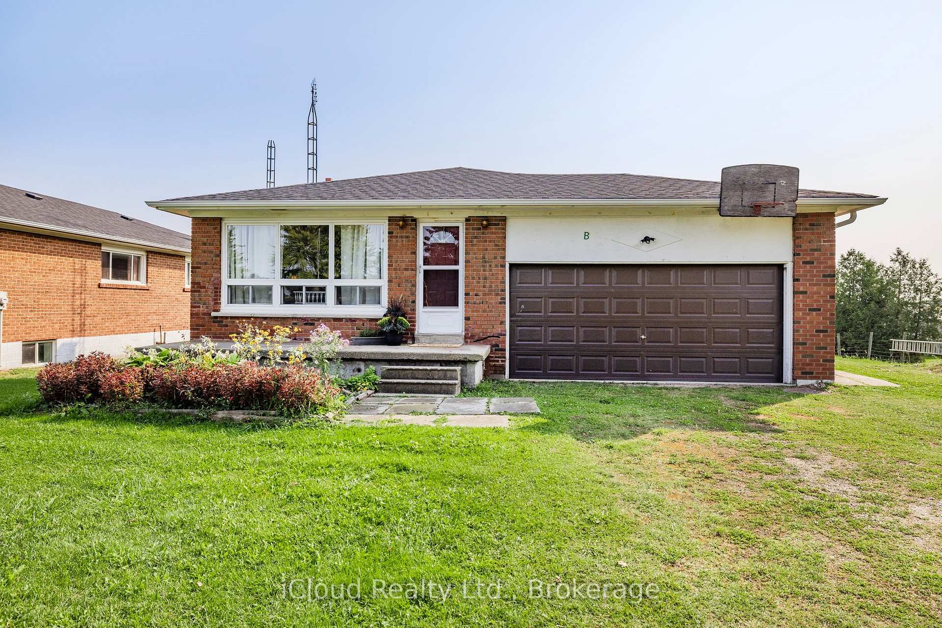 Photo 5 of 433457 4th Line S, Amaranth, Rural Amaranth — HOMEH
