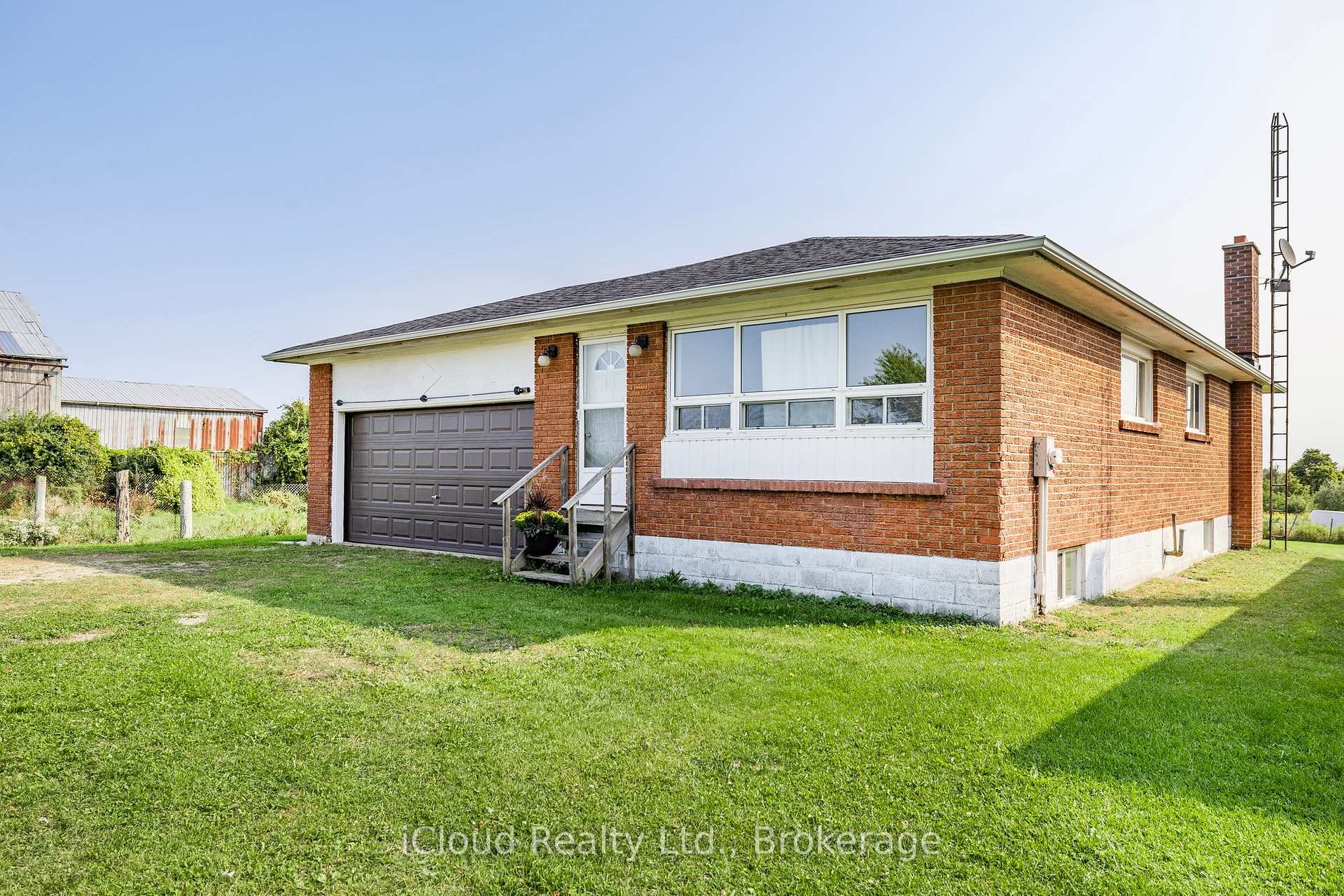 Photo 11 of 433457 4th Line S, Amaranth, Rural Amaranth — HOMEH