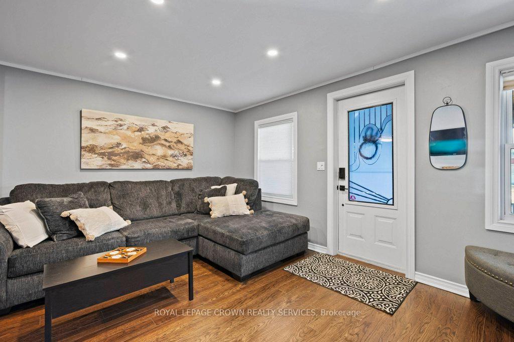 Photo 18 of 27 Gold Street, Brant, Paris — HOMEH