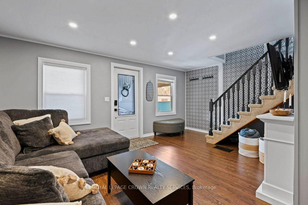 Photo 20 of 27 Gold Street, Brant, Paris — HOMEH