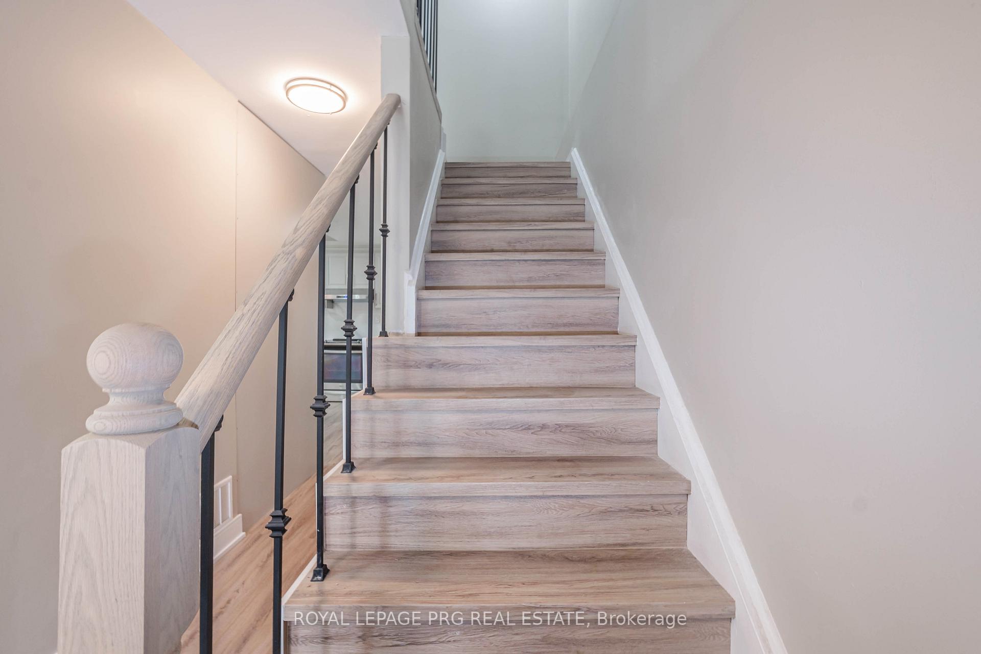 Photo 27 of 33 Glenmore Crescent, Brampton, Northgate — HOMEH