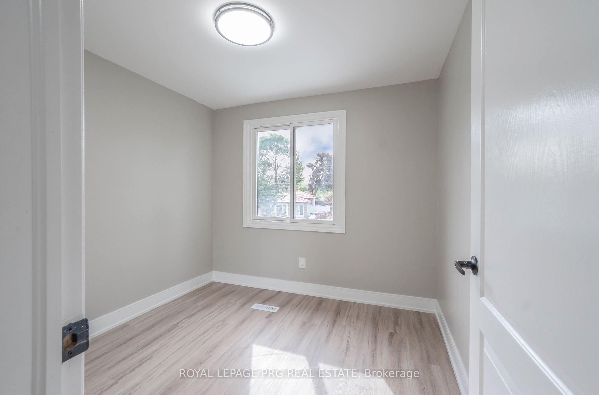 Photo 30 of 33 Glenmore Crescent, Brampton, Northgate — HOMEH