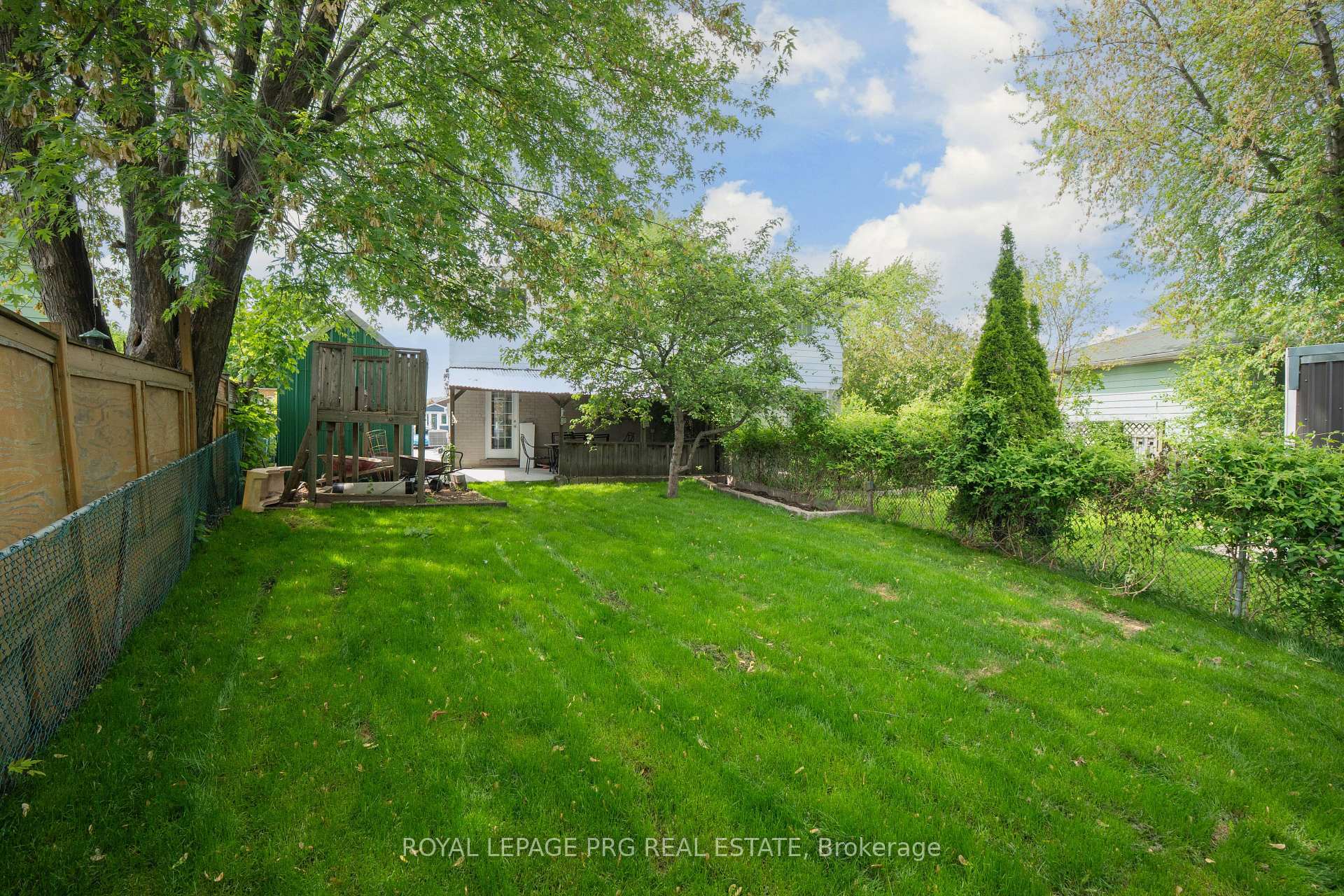 Photo 34 of 33 Glenmore Crescent, Brampton, Northgate — HOMEH
