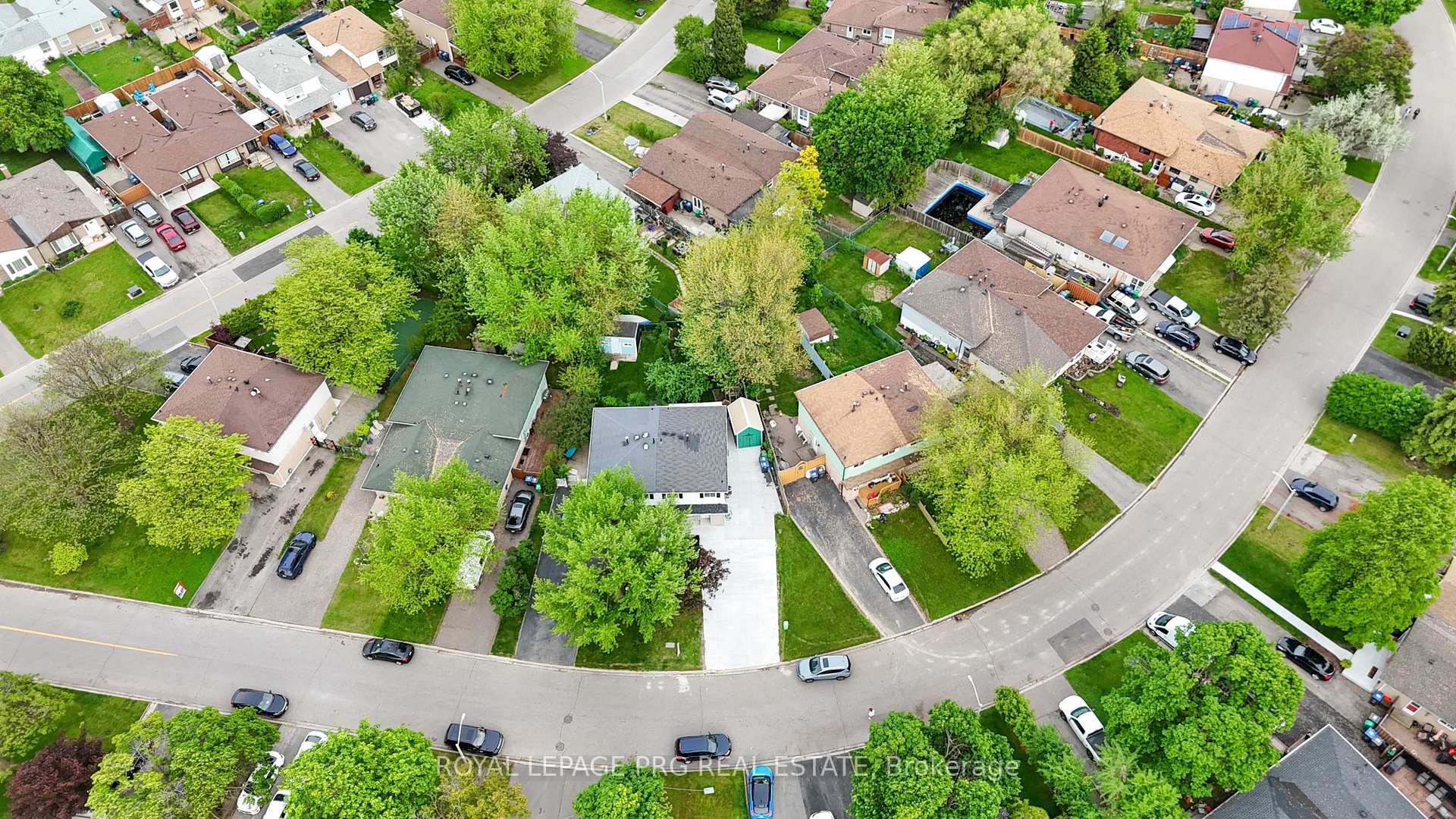 Photo 12 of 33 Glenmore Crescent, Brampton, Northgate — HOMEH