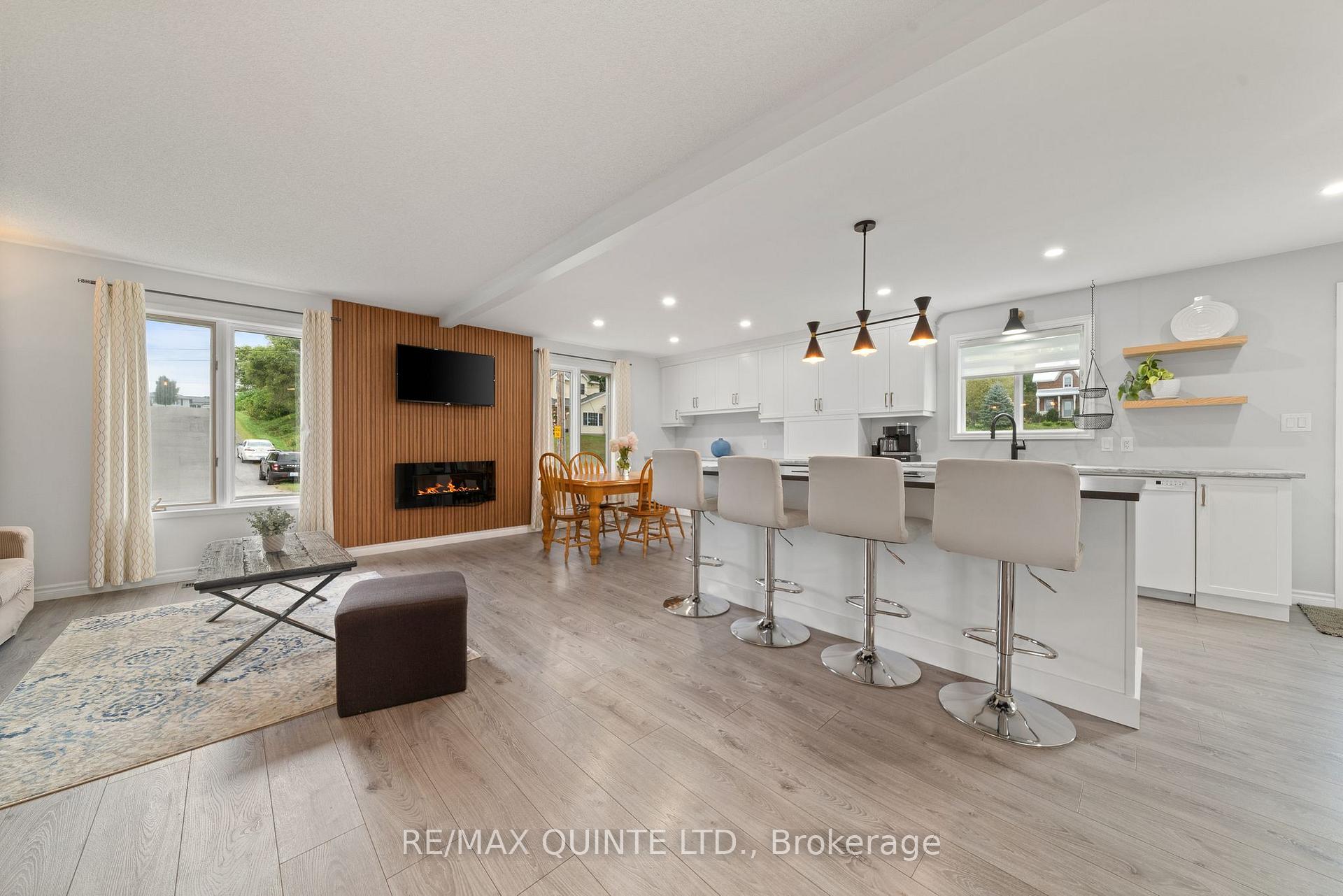 Photo 11 of 219 William Street, Stirling-Rawdon, Stirling Ward — HOMEH