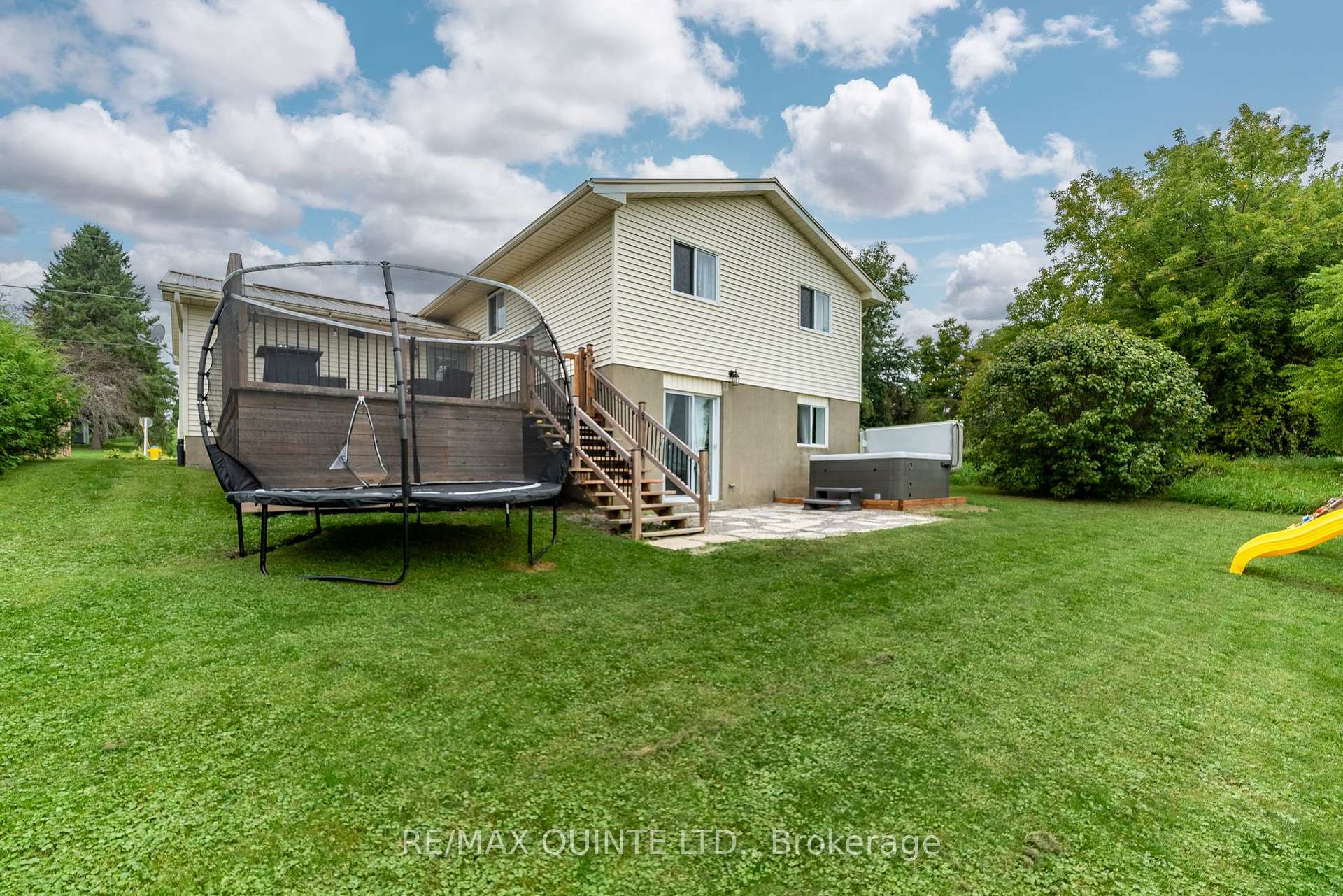 Photo 7 of 219 William Street, Stirling-Rawdon, Stirling Ward — HOMEH