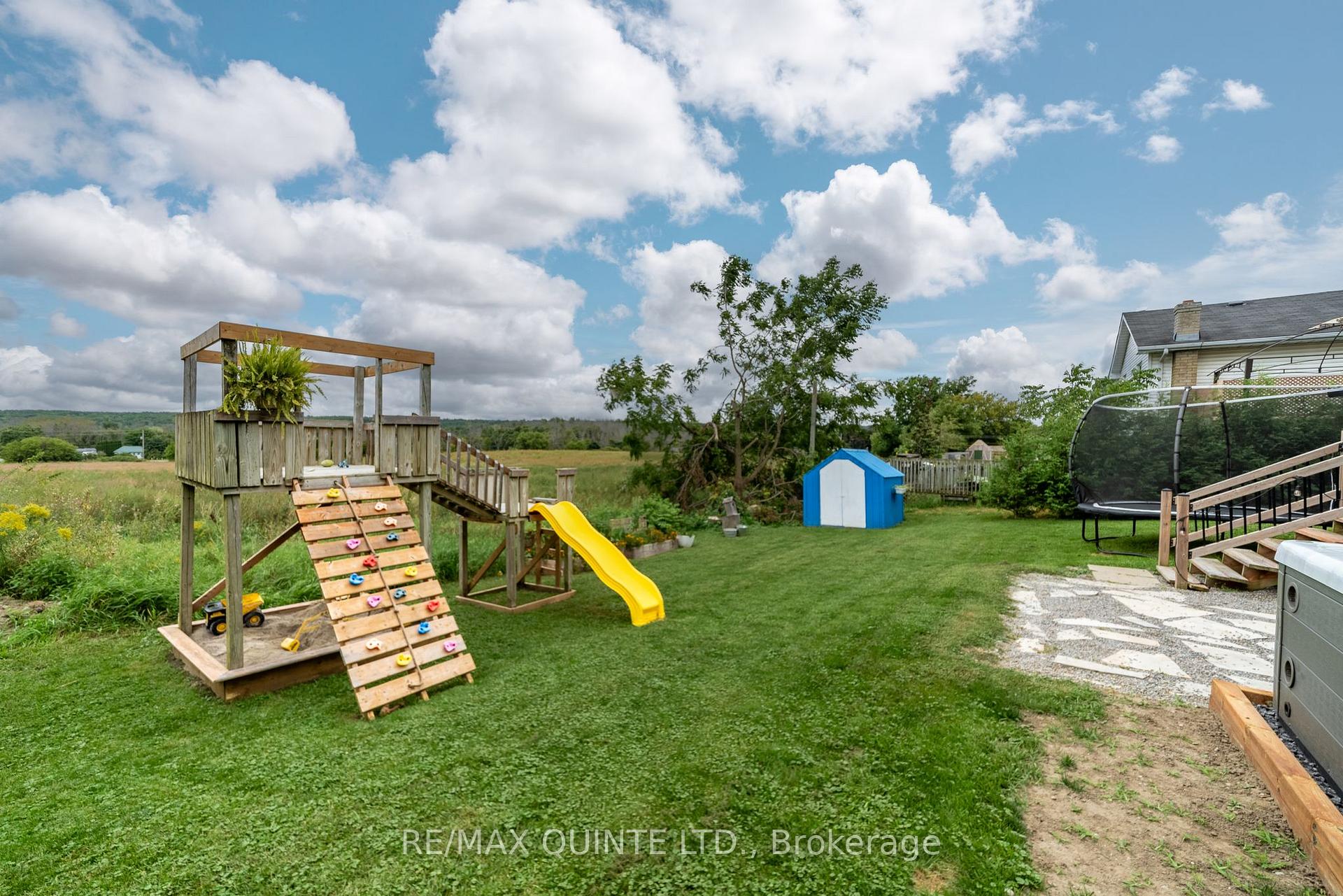 Photo 37 of 219 William Street, Stirling-Rawdon, Stirling Ward — HOMEH