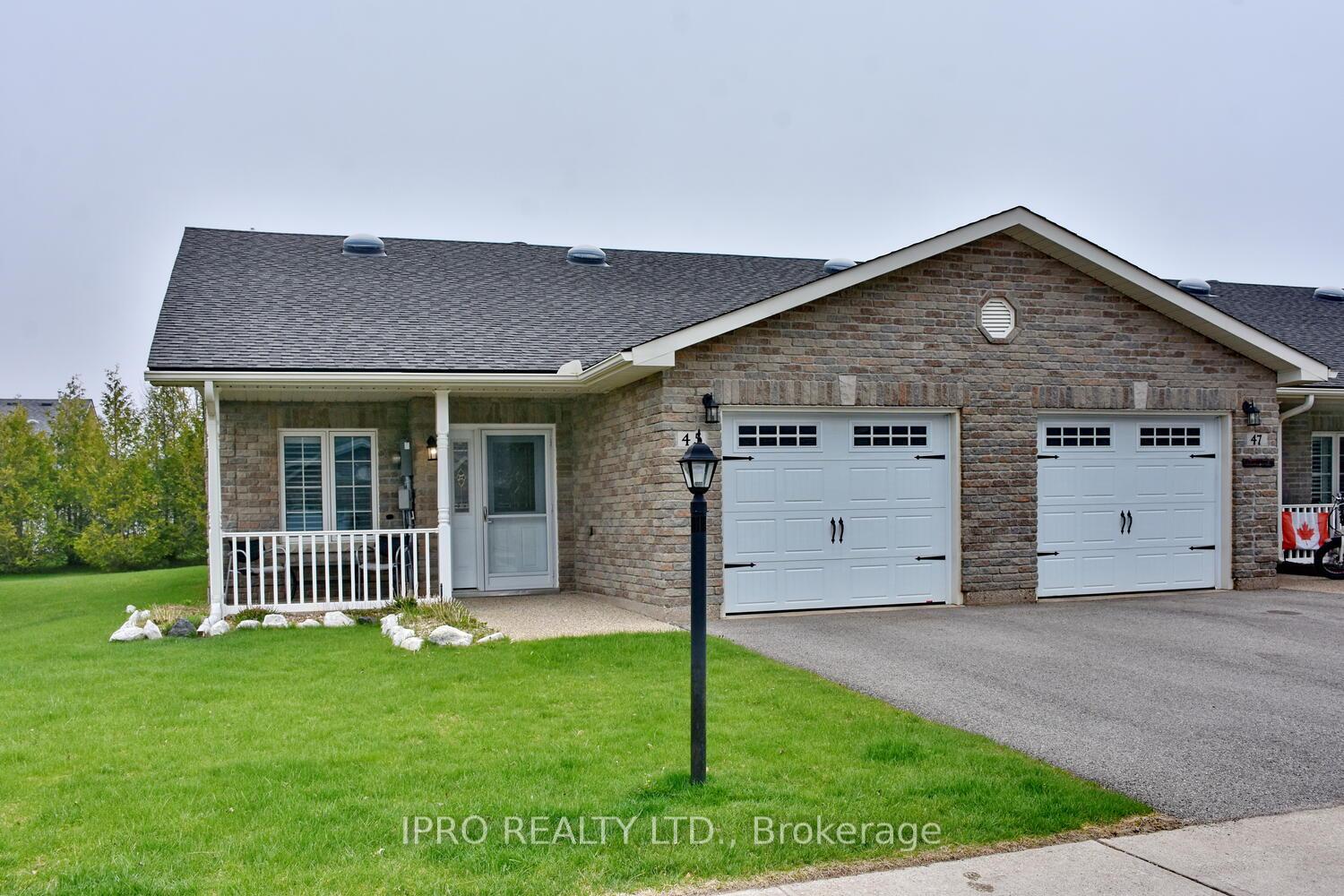 Front of 45 Clover Crescent