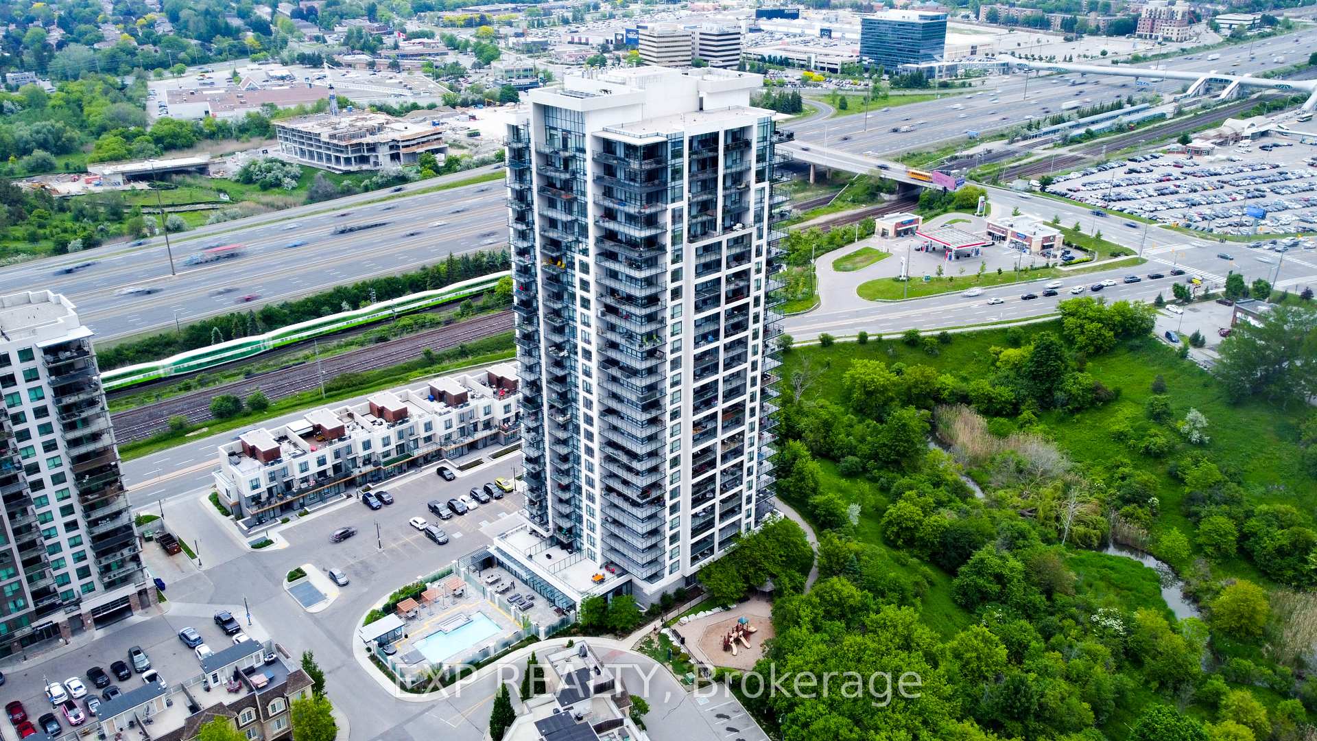 Photo 25 of Unit 1003, 1255 Bayly Street, Pickering, Bay Ridges — HOMEH
