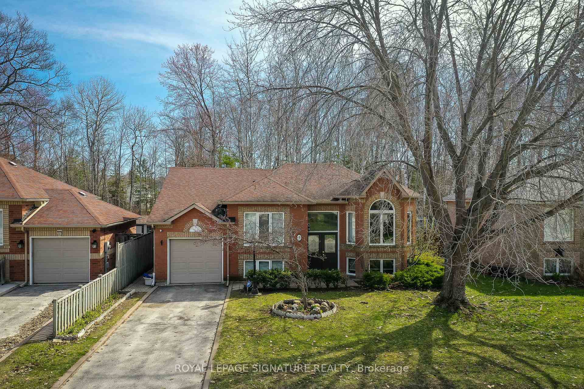 Photo 1 of 3 Brillinger Drive, Wasaga Beach — HOMEH