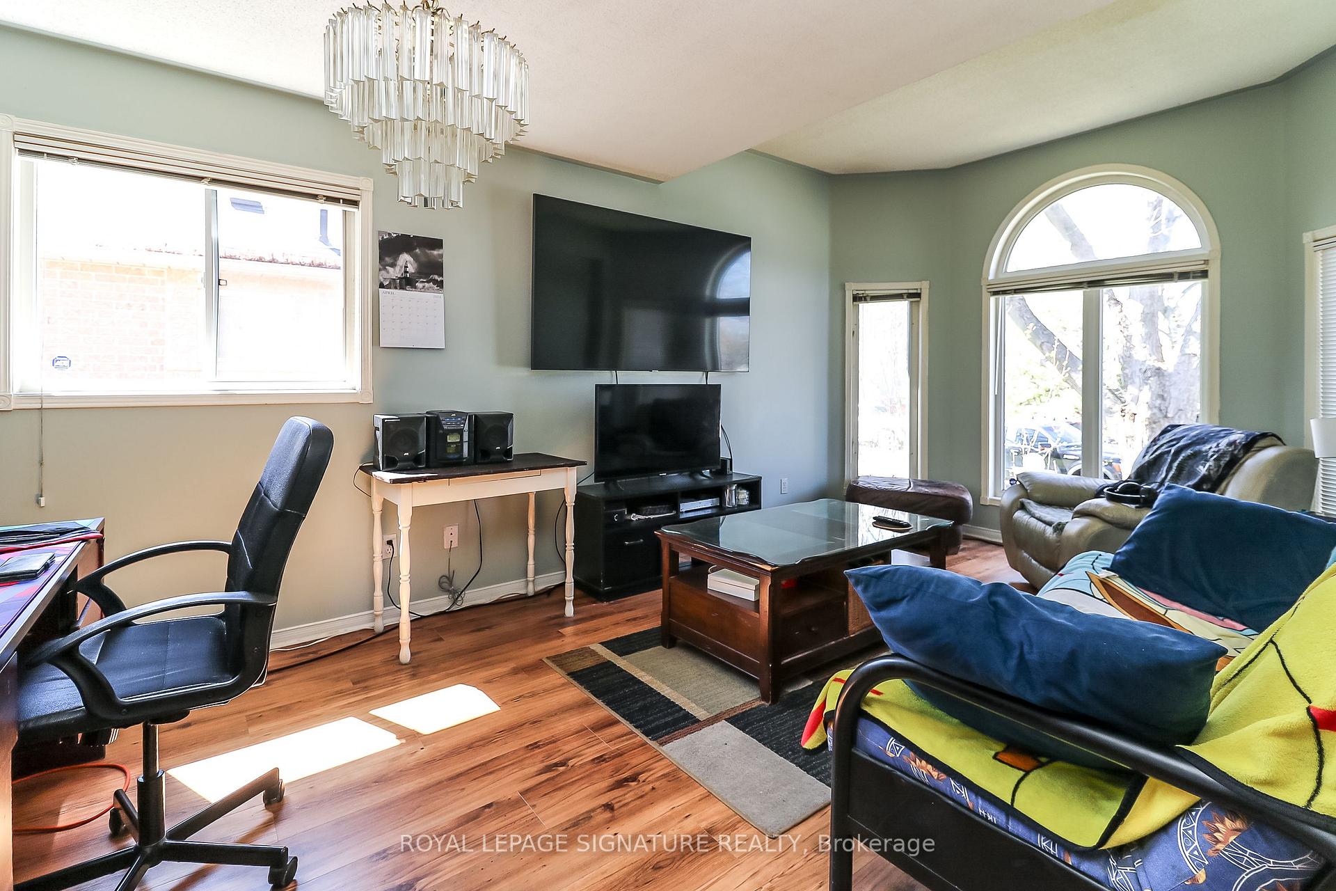 Photo 4 of 3 Brillinger Drive, Wasaga Beach — HOMEH