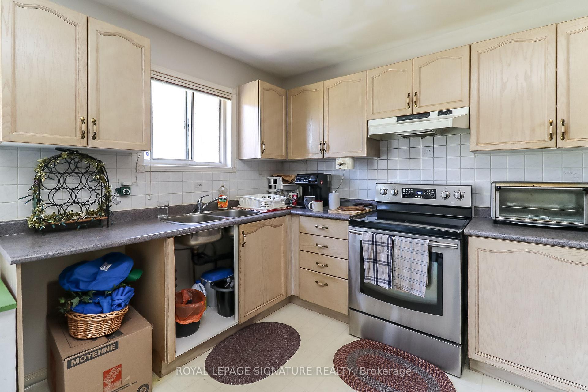 Photo 10 of 3 Brillinger Drive, Wasaga Beach — HOMEH