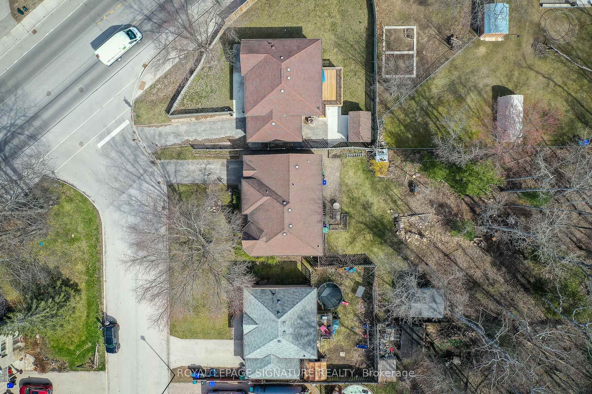 Photo 35 of 3 Brillinger Drive, Wasaga Beach — HOMEH