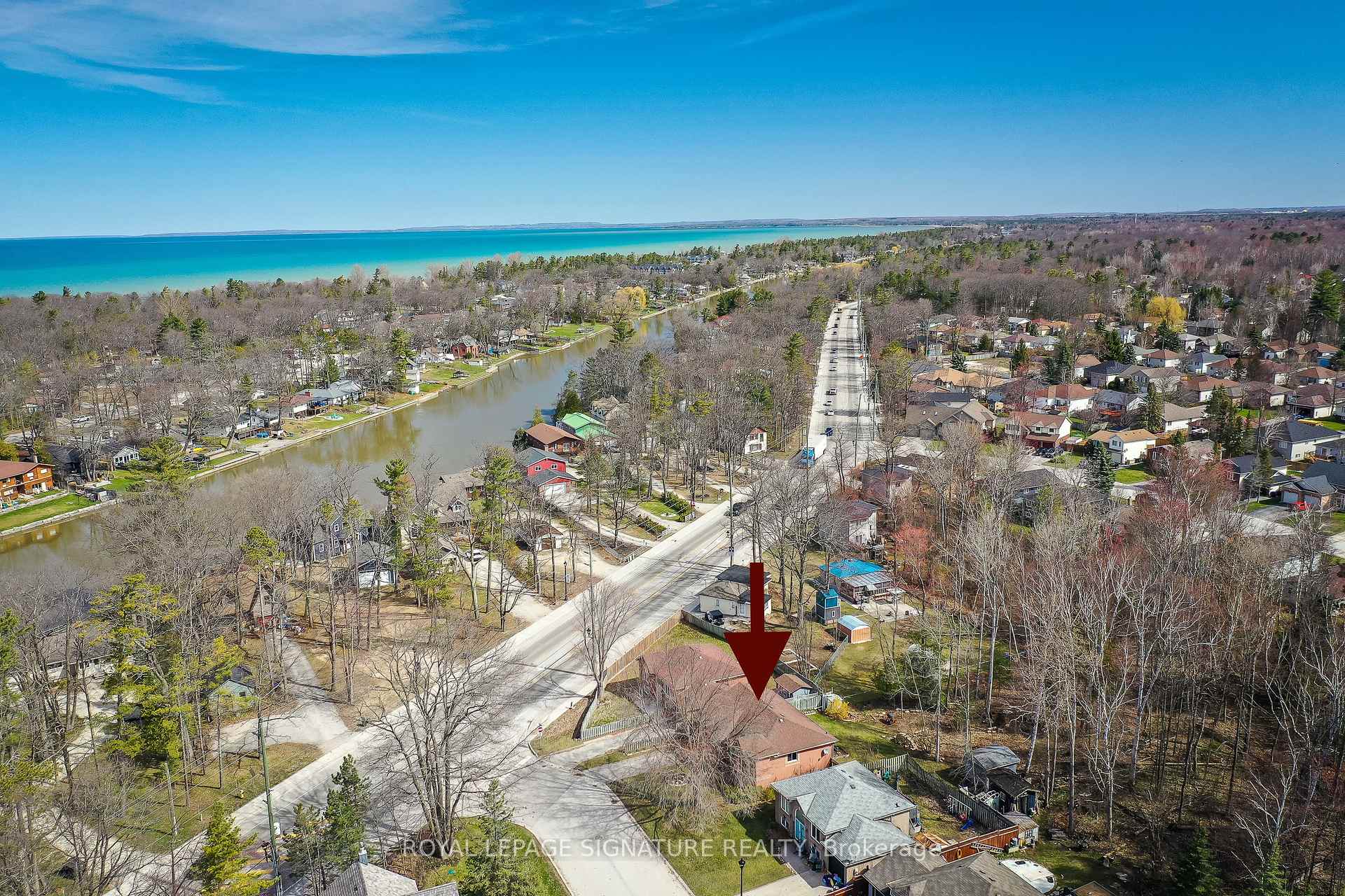 Photo 29 of 3 Brillinger Drive, Wasaga Beach — HOMEH