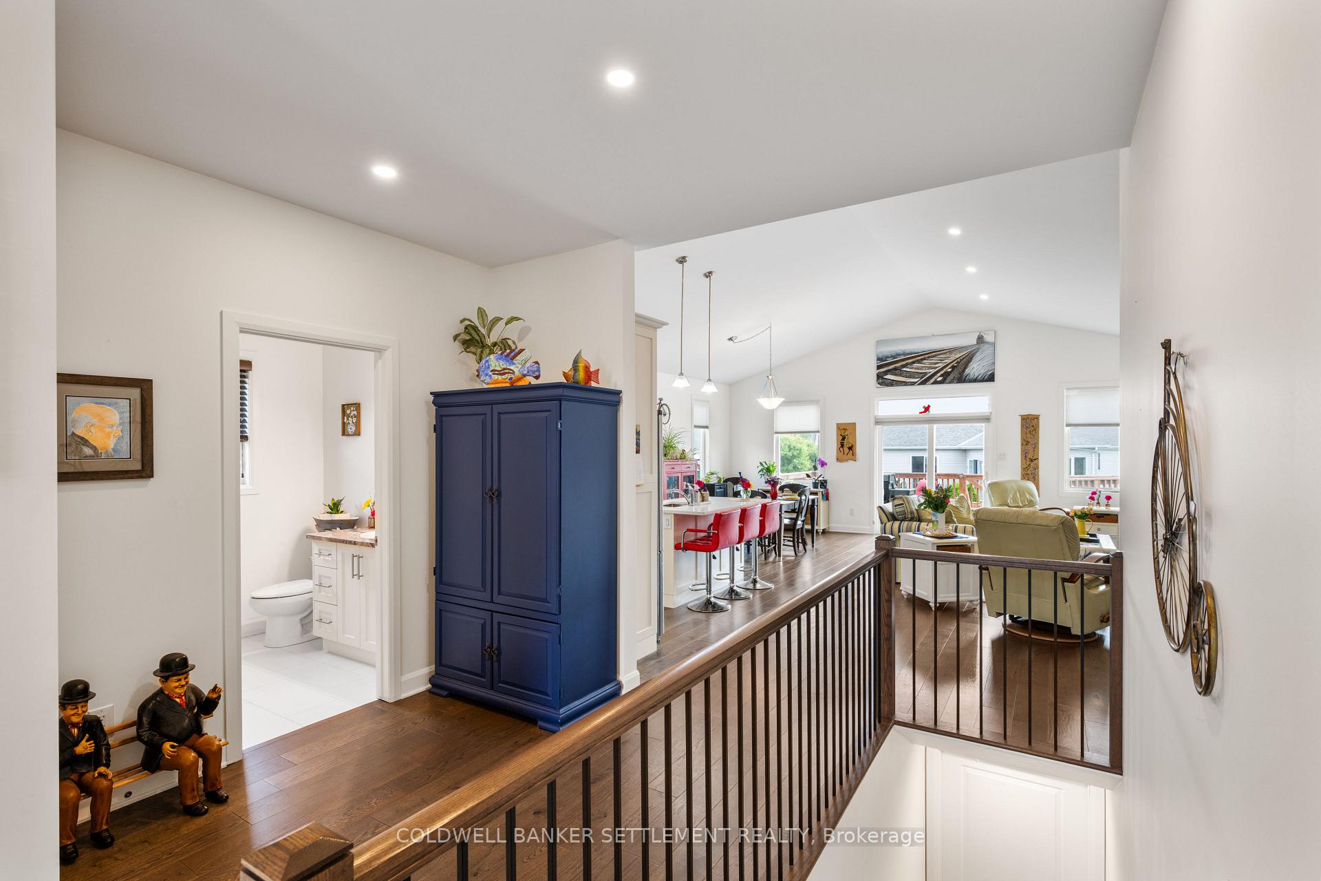 Photo 10 of 34 Senators Gate Drive, Perth — HOMEH