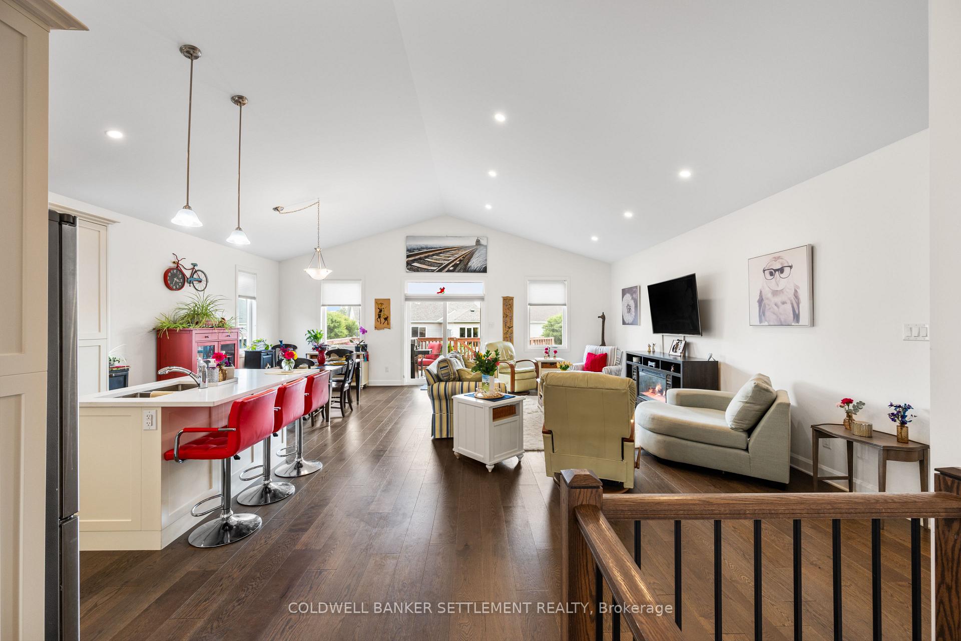 Photo 30 of 34 Senators Gate Drive, Perth — HOMEH
