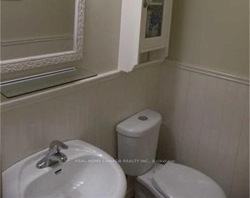 Photo 2 of Unit 2nd Bedrm, 38 Chopin Crescent, Brampton, Brampton South — HOMEH