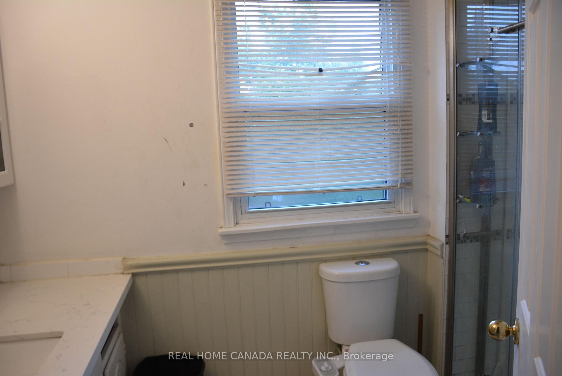 Photo 12 of Unit 2nd Bedrm, 38 Chopin Crescent, Brampton, Brampton South — HOMEH