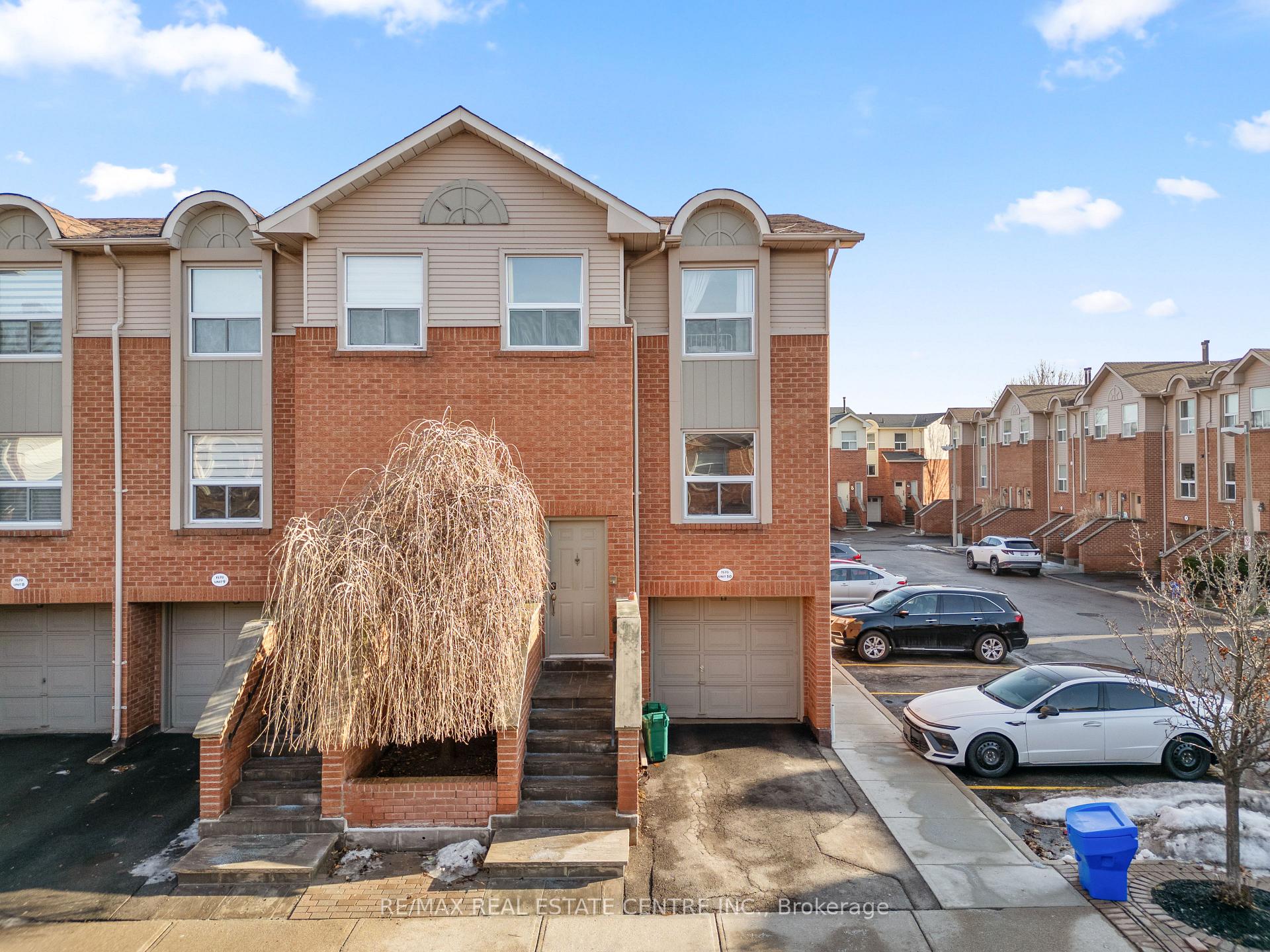 Front of Unit 10, 1570 Reeves Gate