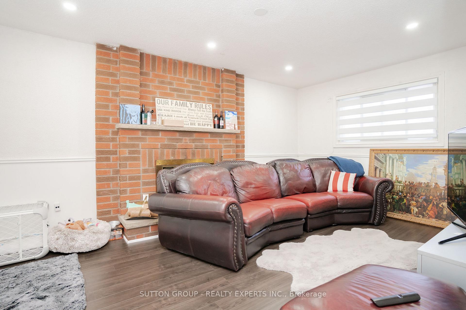Photo 13 of 463 Rutherford Road N, Brampton, Madoc — HOMEH