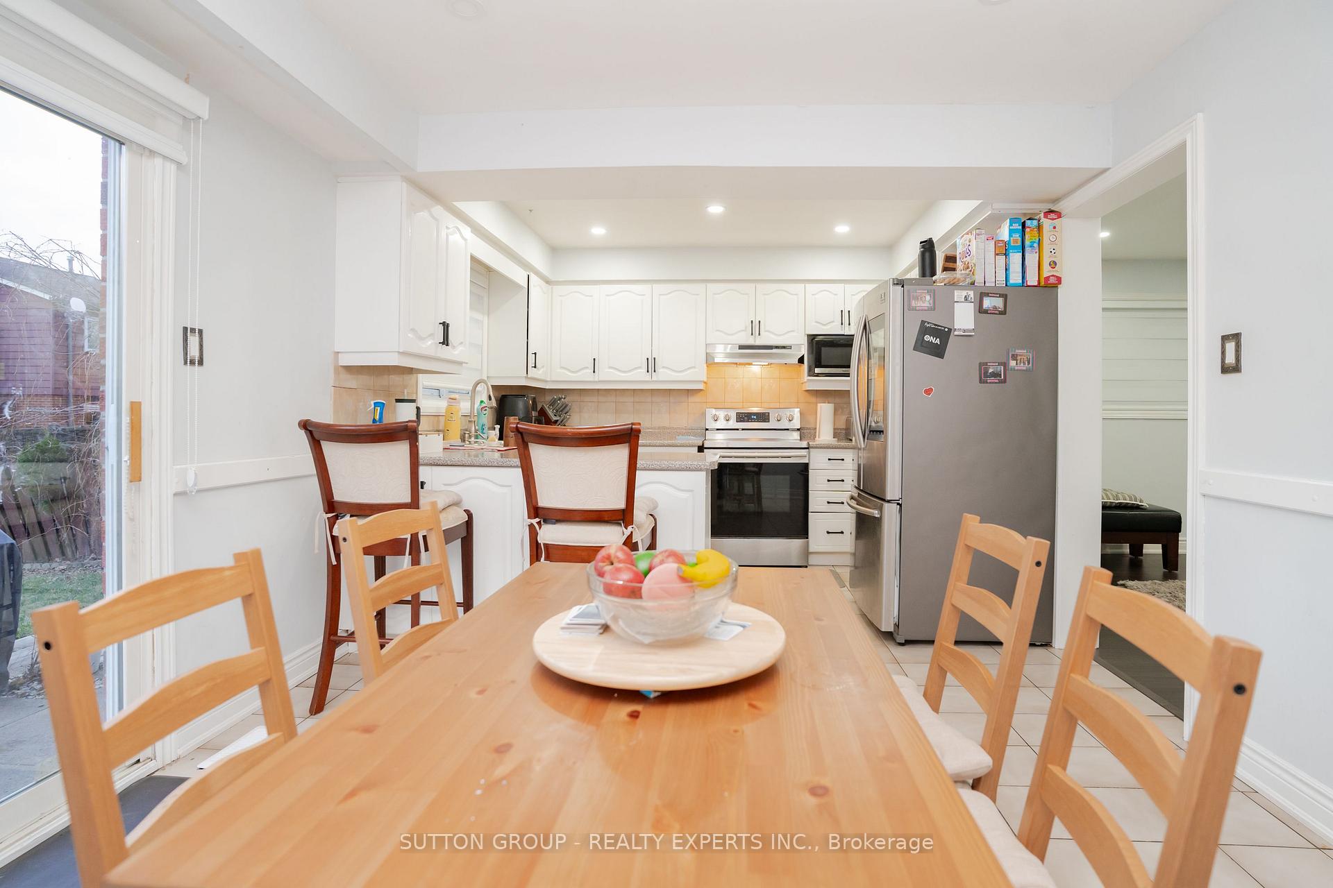 Photo 25 of 463 Rutherford Road N, Brampton, Madoc — HOMEH