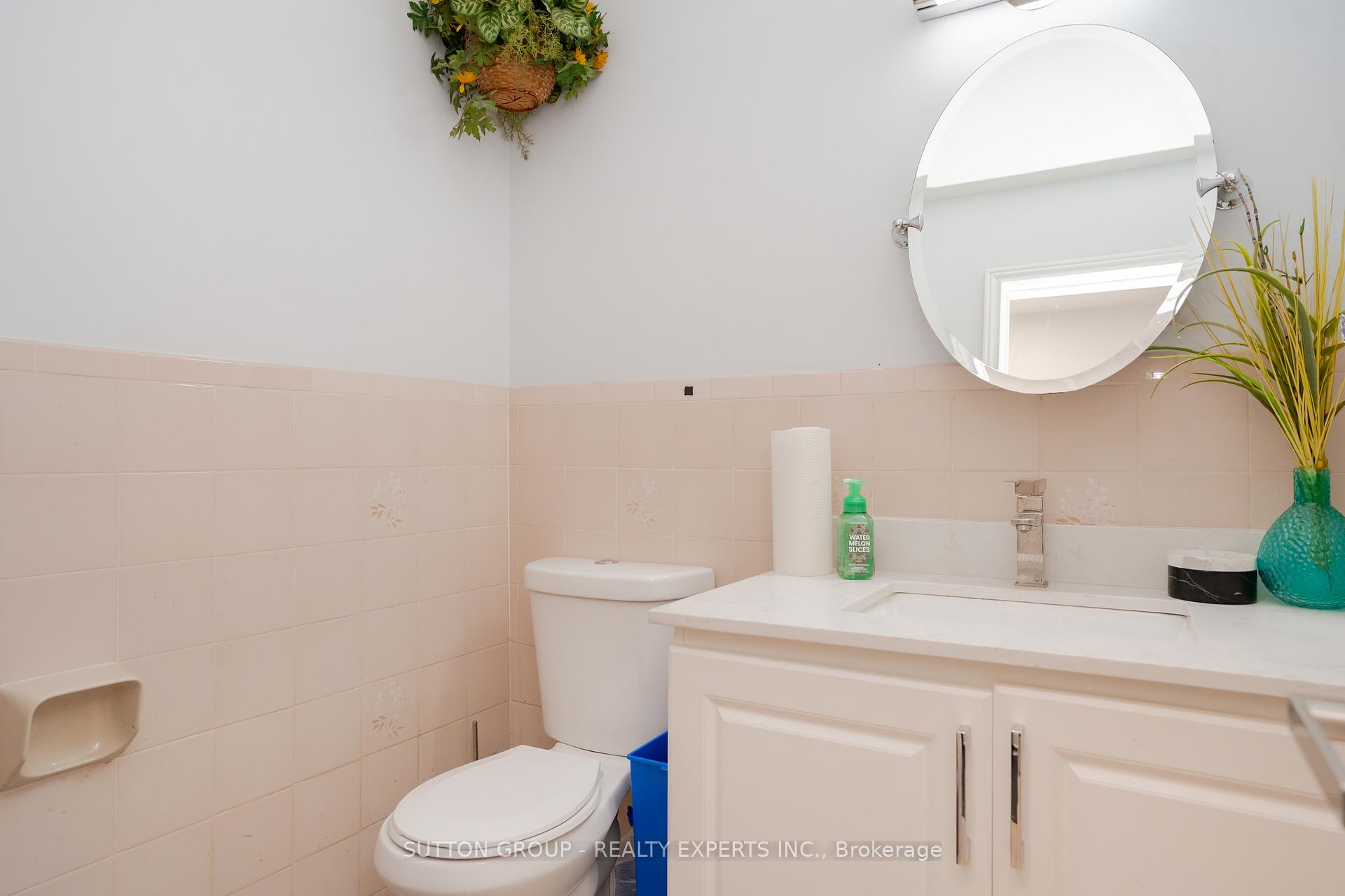Photo 6 of 463 Rutherford Road N, Brampton, Madoc — HOMEH