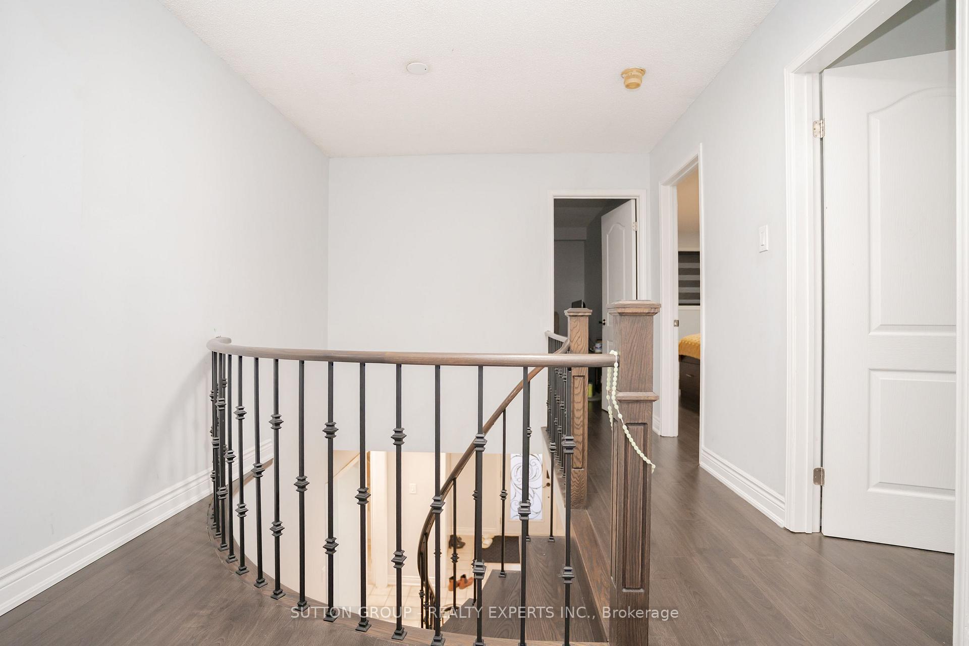 Photo 26 of 463 Rutherford Road N, Brampton, Madoc — HOMEH