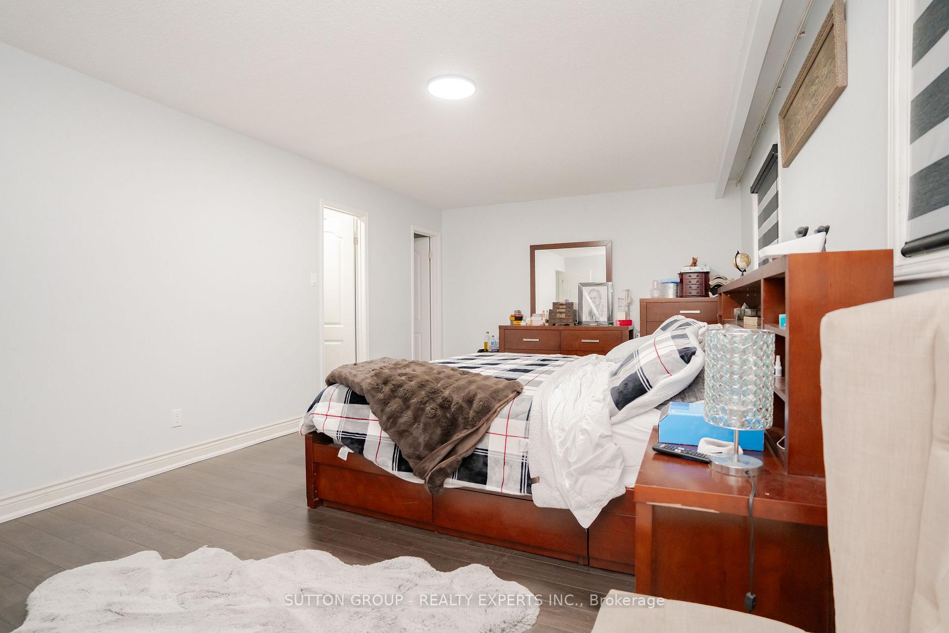 Photo 20 of 463 Rutherford Road N, Brampton, Madoc — HOMEH