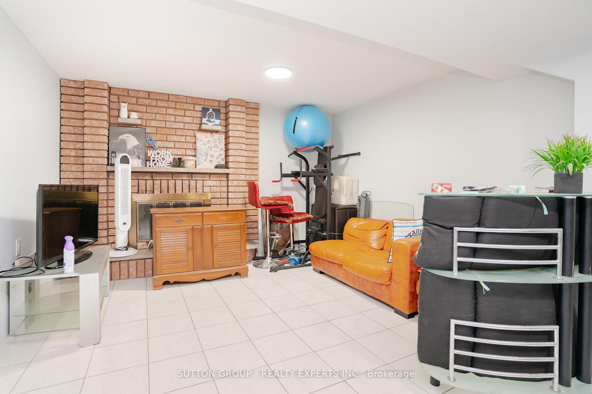 Photo 37 of 463 Rutherford Road N, Brampton, Madoc — HOMEH