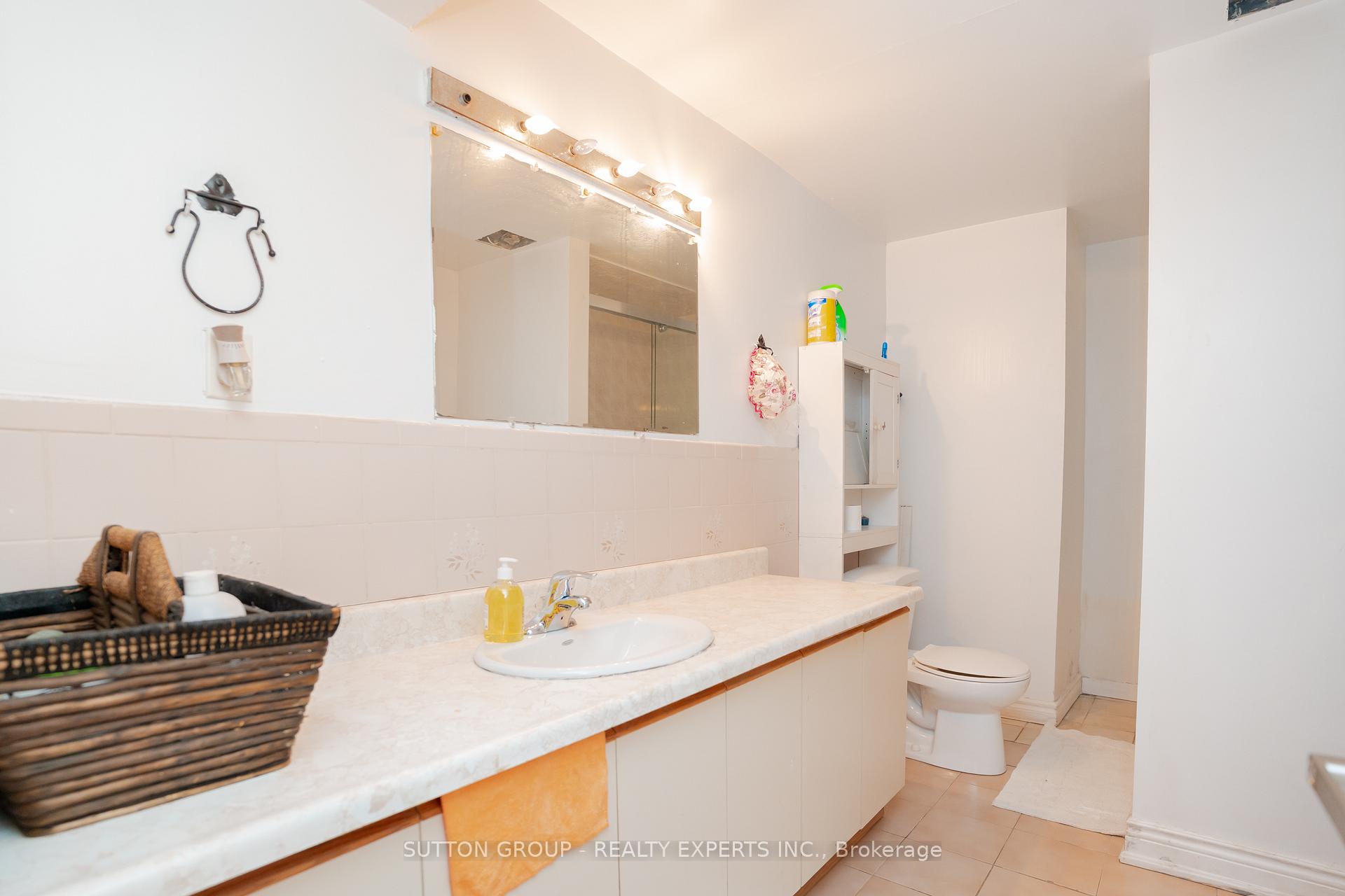 Photo 31 of 463 Rutherford Road N, Brampton, Madoc — HOMEH