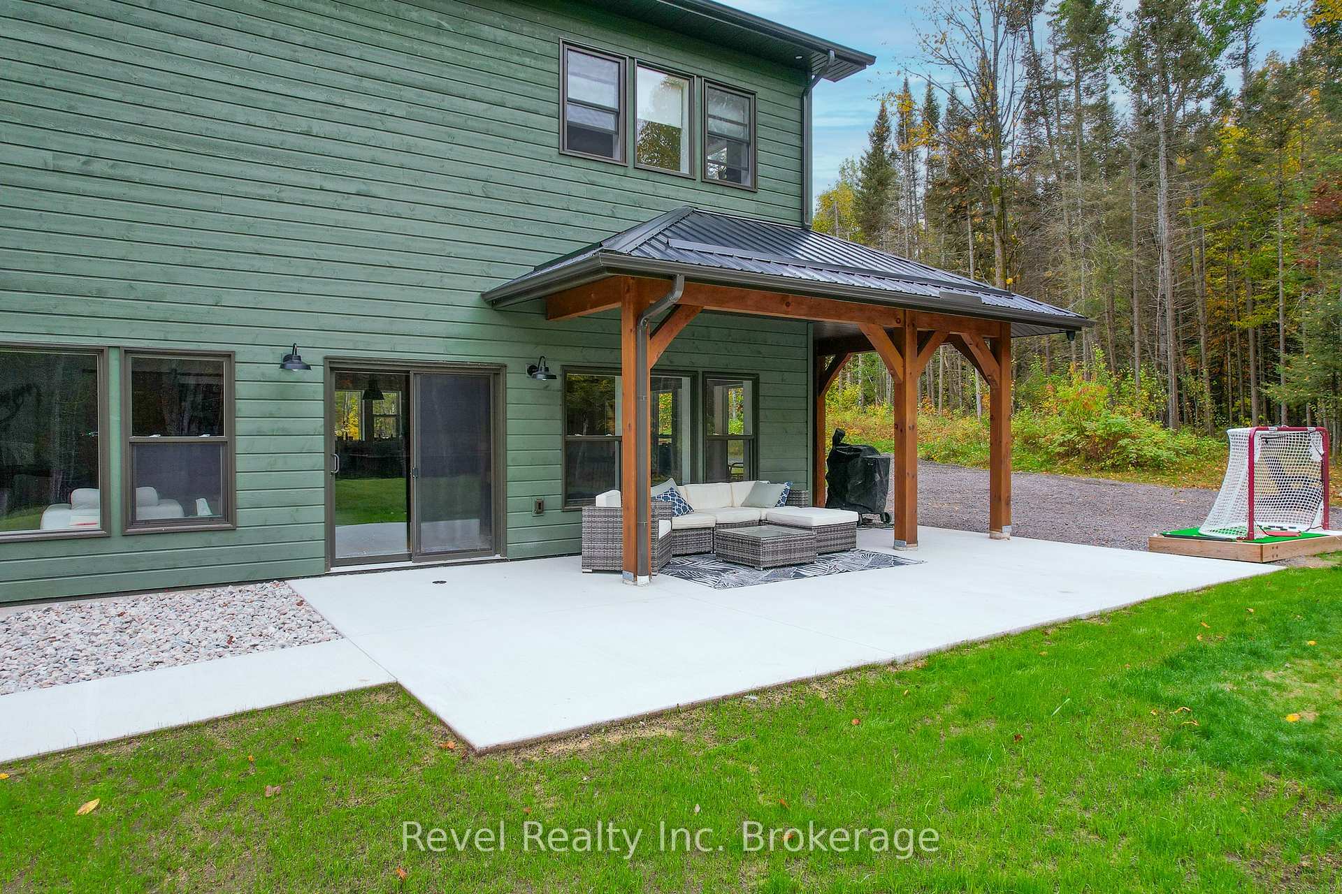 Photo 24 of 1196 River Road, Chisholm — HOMEH