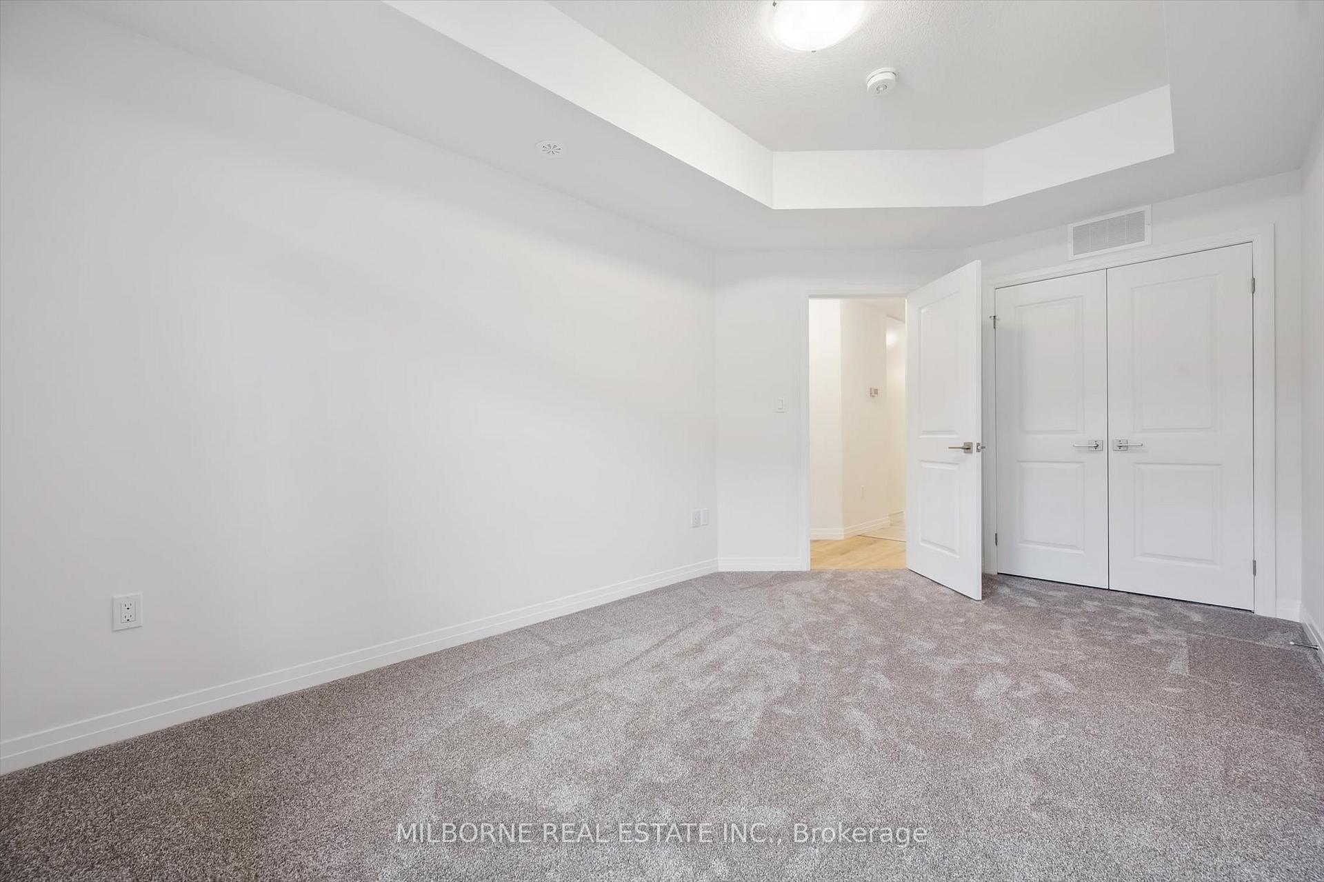 Photo 6 of 50 Thatcher Drive, Guelph, Kortright East — HOMEH