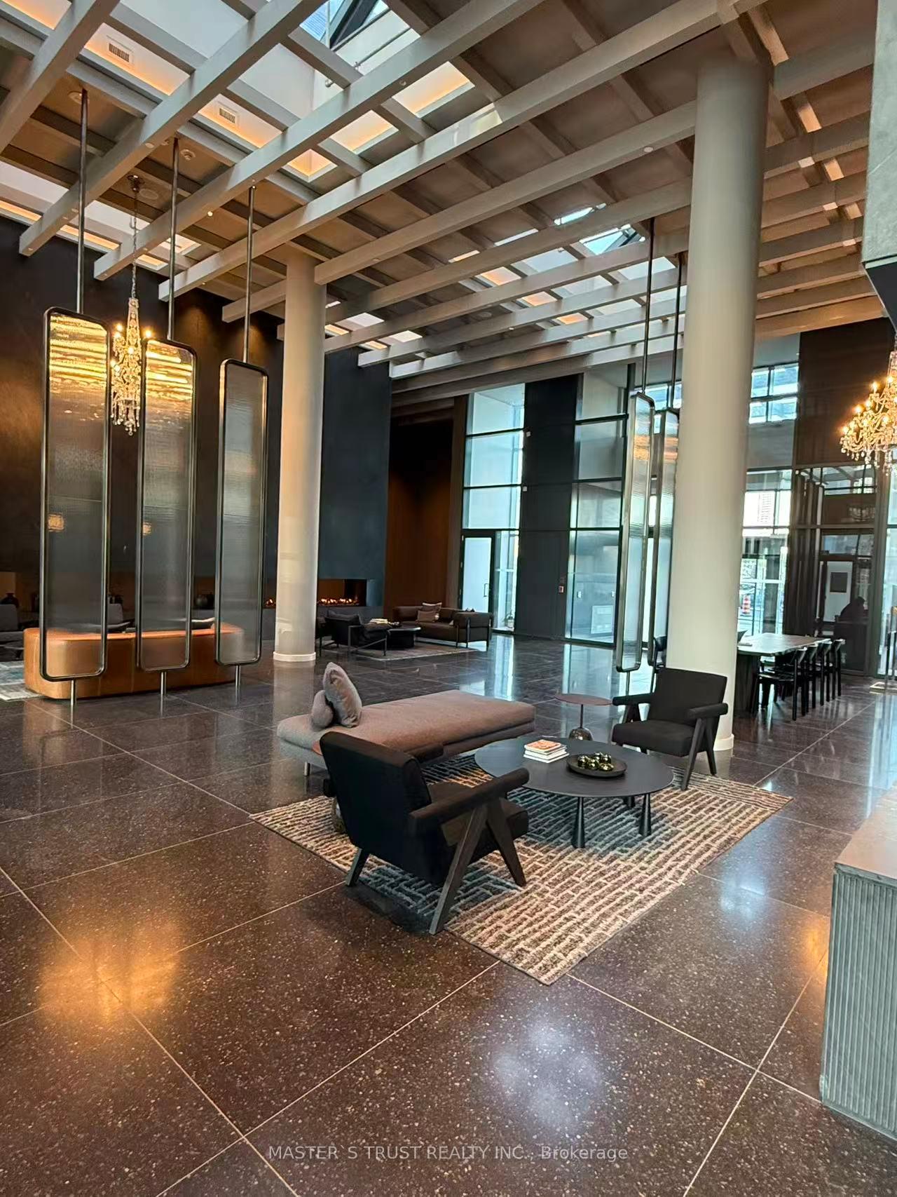 Photo 2 of Unit 3015, 28 Interchange Way, Vaughan, Vaughan Corporate Centre — HOMEH