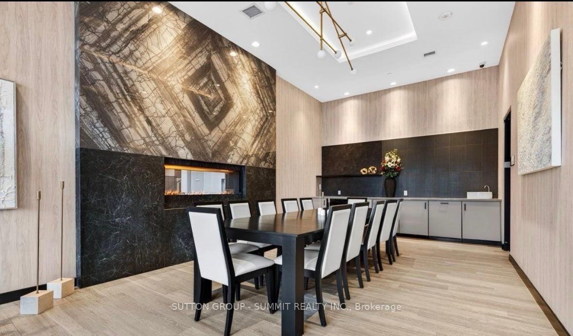 Photo 24 of Unit 1402, 8020 Derry Road, Milton, Coates — HOMEH