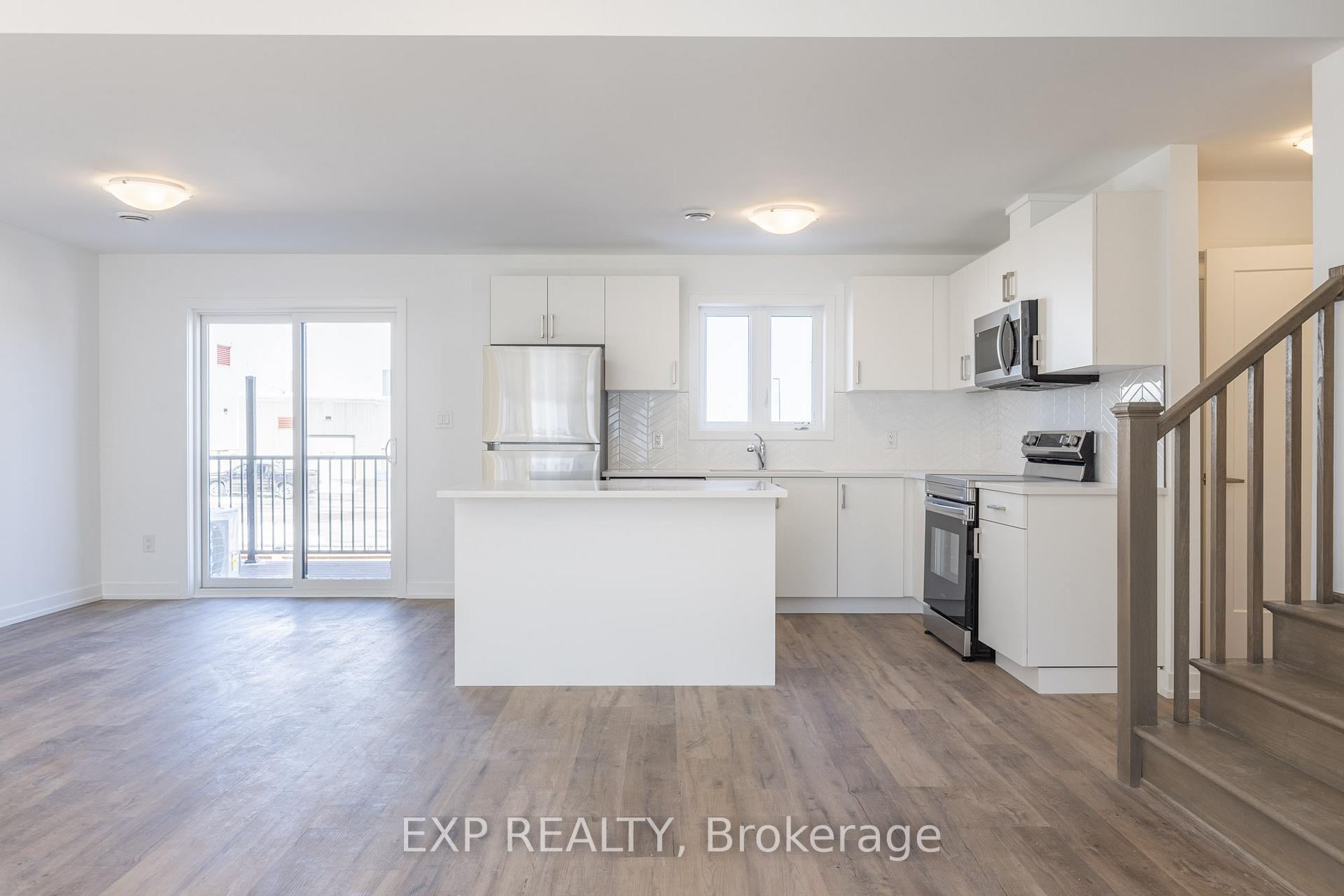Photo 5 of Unit 821, 4263 Fourth Avenue, Niagara Falls, Downtown — HOMEH