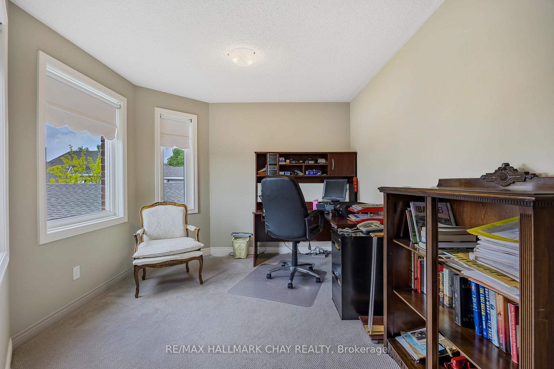 Photo 18 of 7 Maw Court, Barrie, Northwest — HOMEH