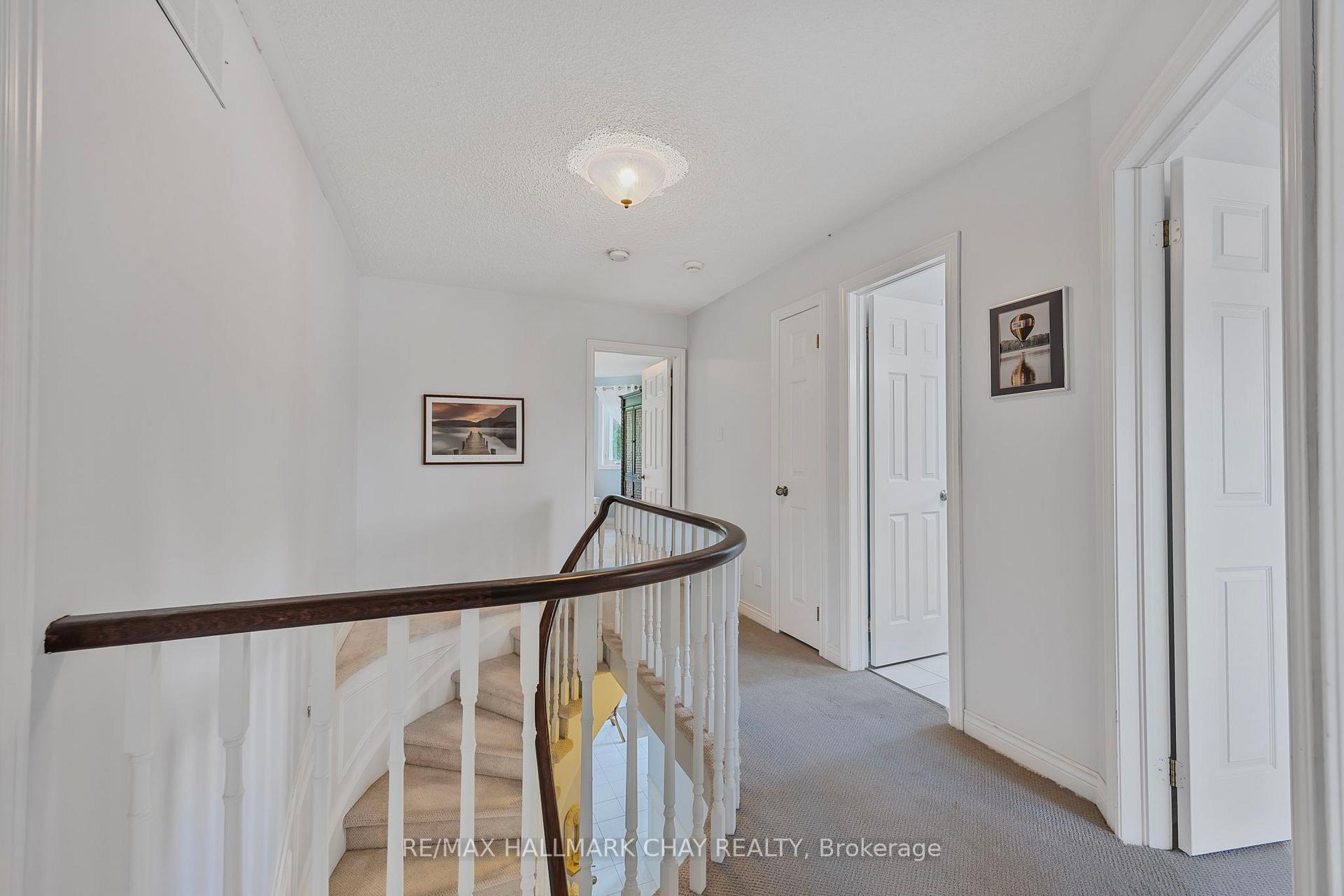 Photo 19 of 7 Maw Court, Barrie, Northwest — HOMEH
