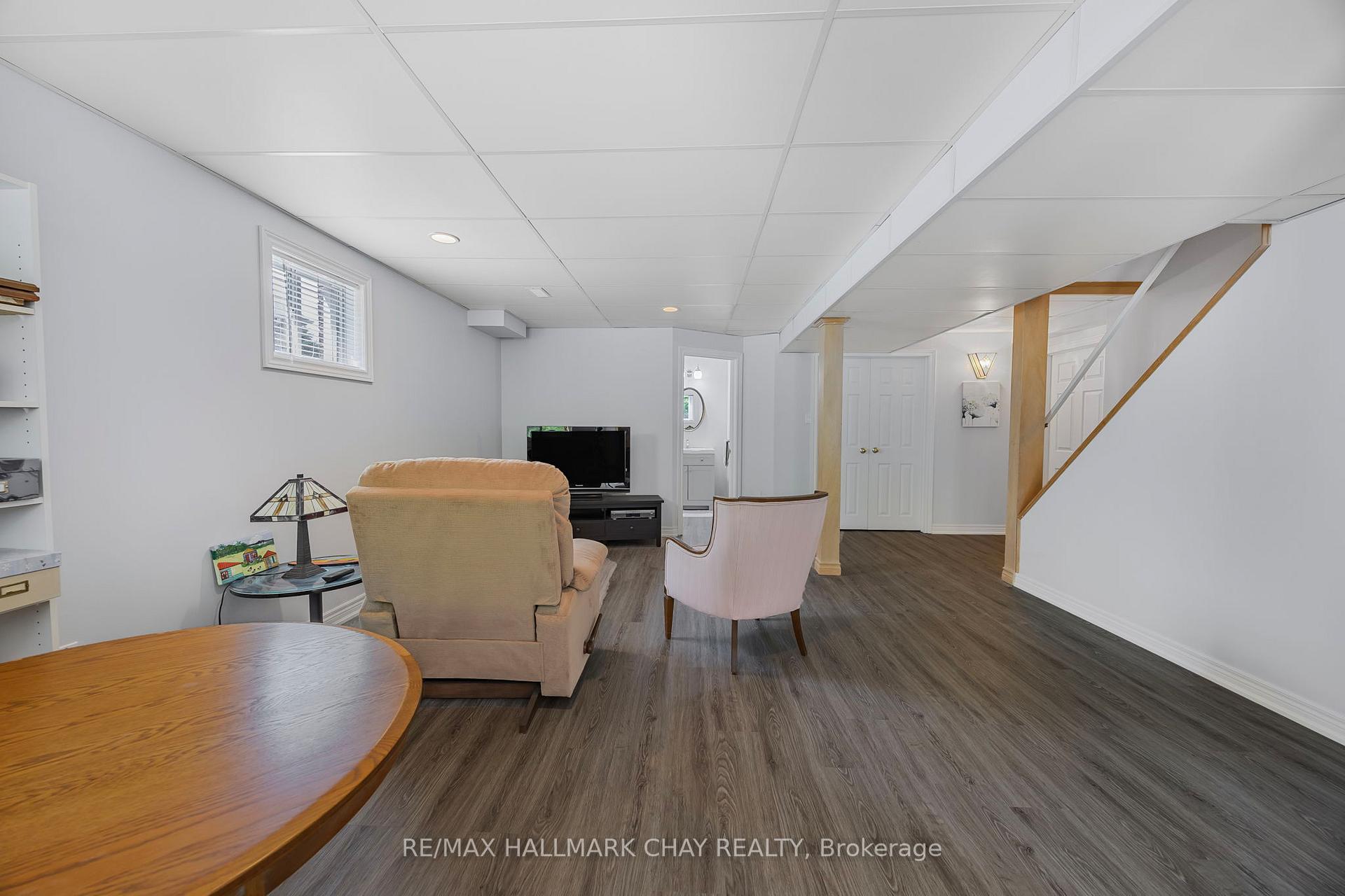 Photo 35 of 7 Maw Court, Barrie, Northwest — HOMEH